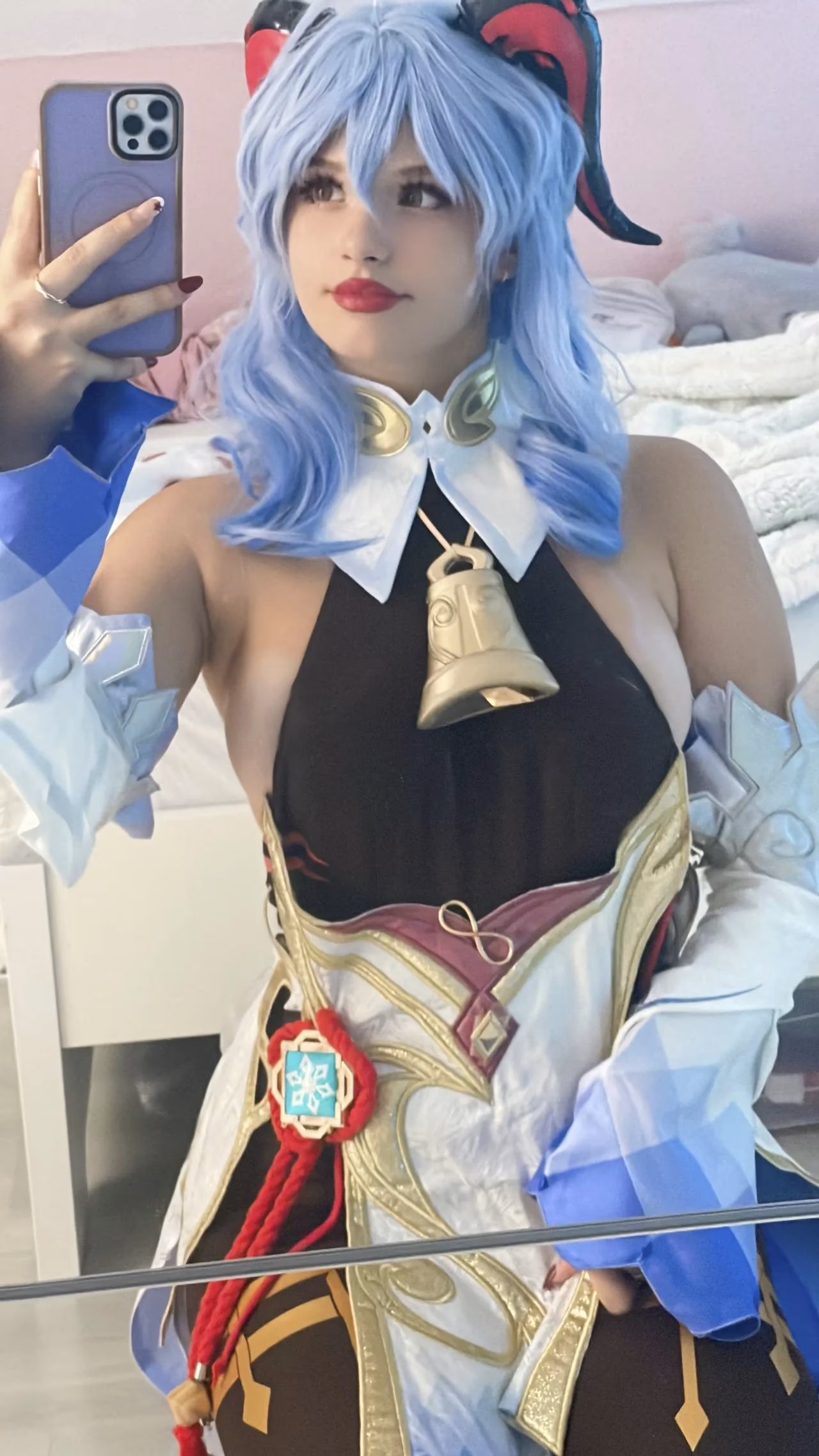 Avy Genki as Ganyu — cosplay photo 28 of 41