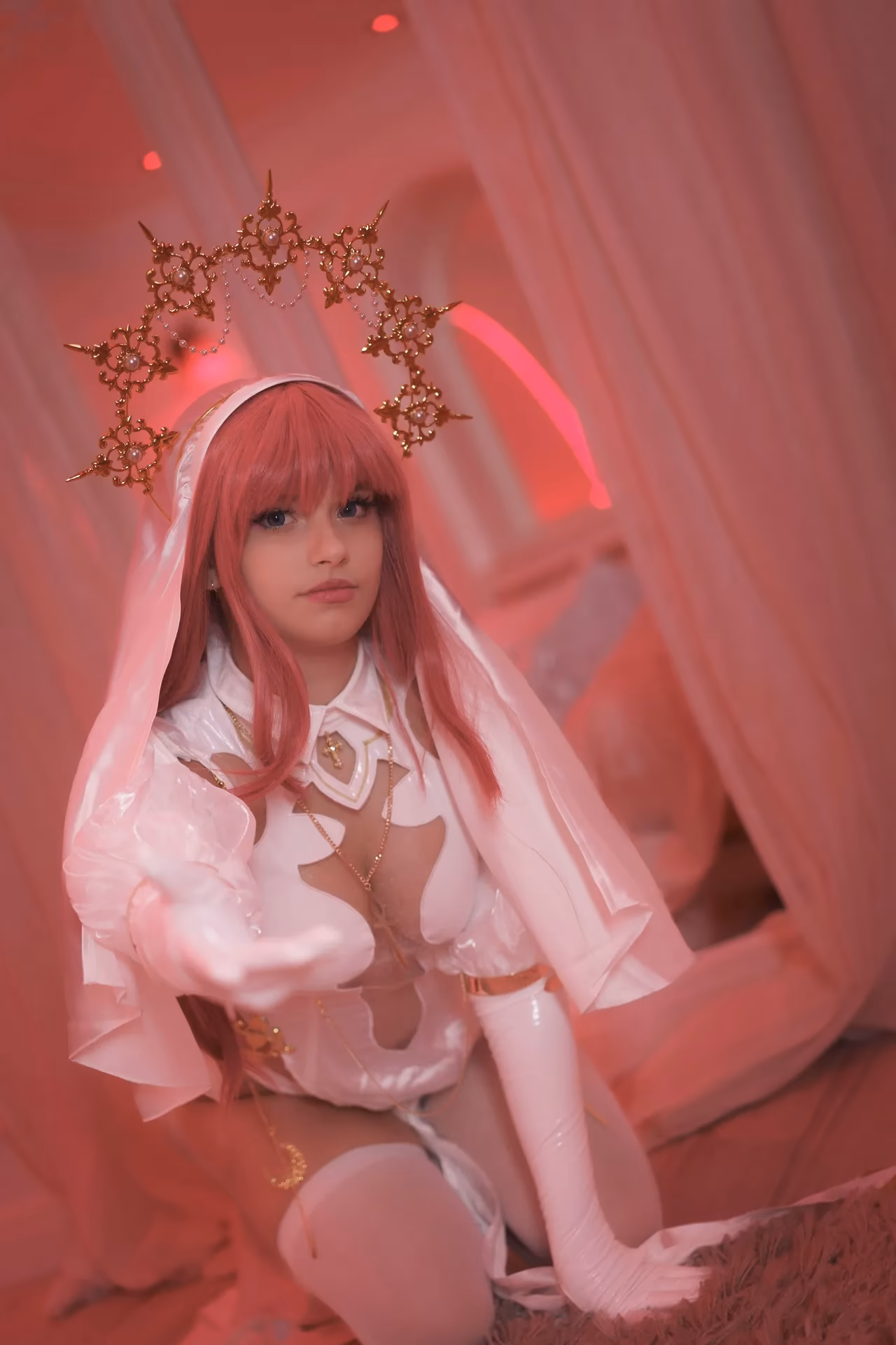 Avy Genki as Makima — cosplay photo 10 of 14