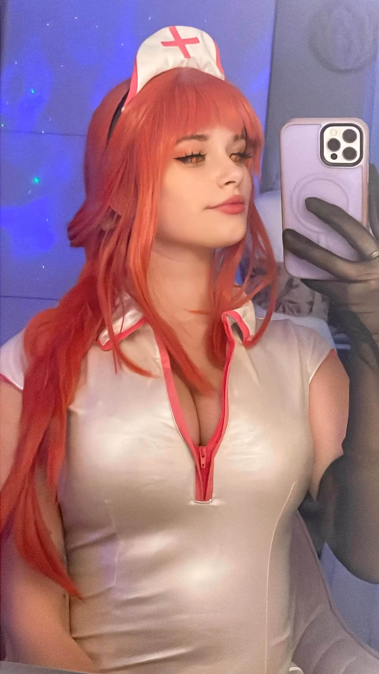 Avy Genki as Makima — cosplay photo 22 of 36