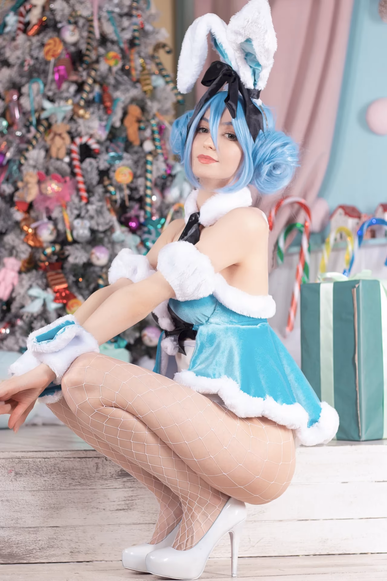 Axilirator as Hatsune Miku — cosplay photo 9 of 34