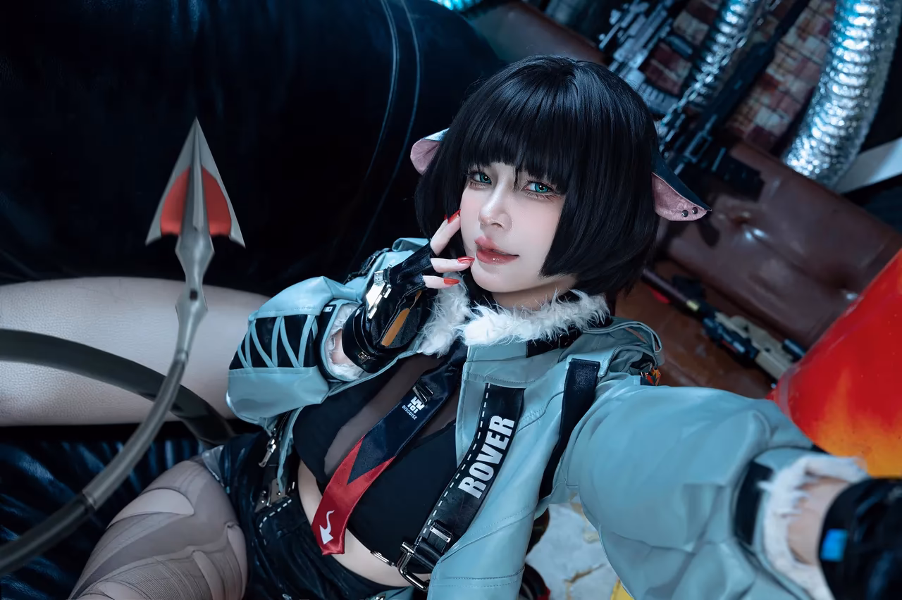 Azami as Jane Doe — cosplay photo 6 of 22