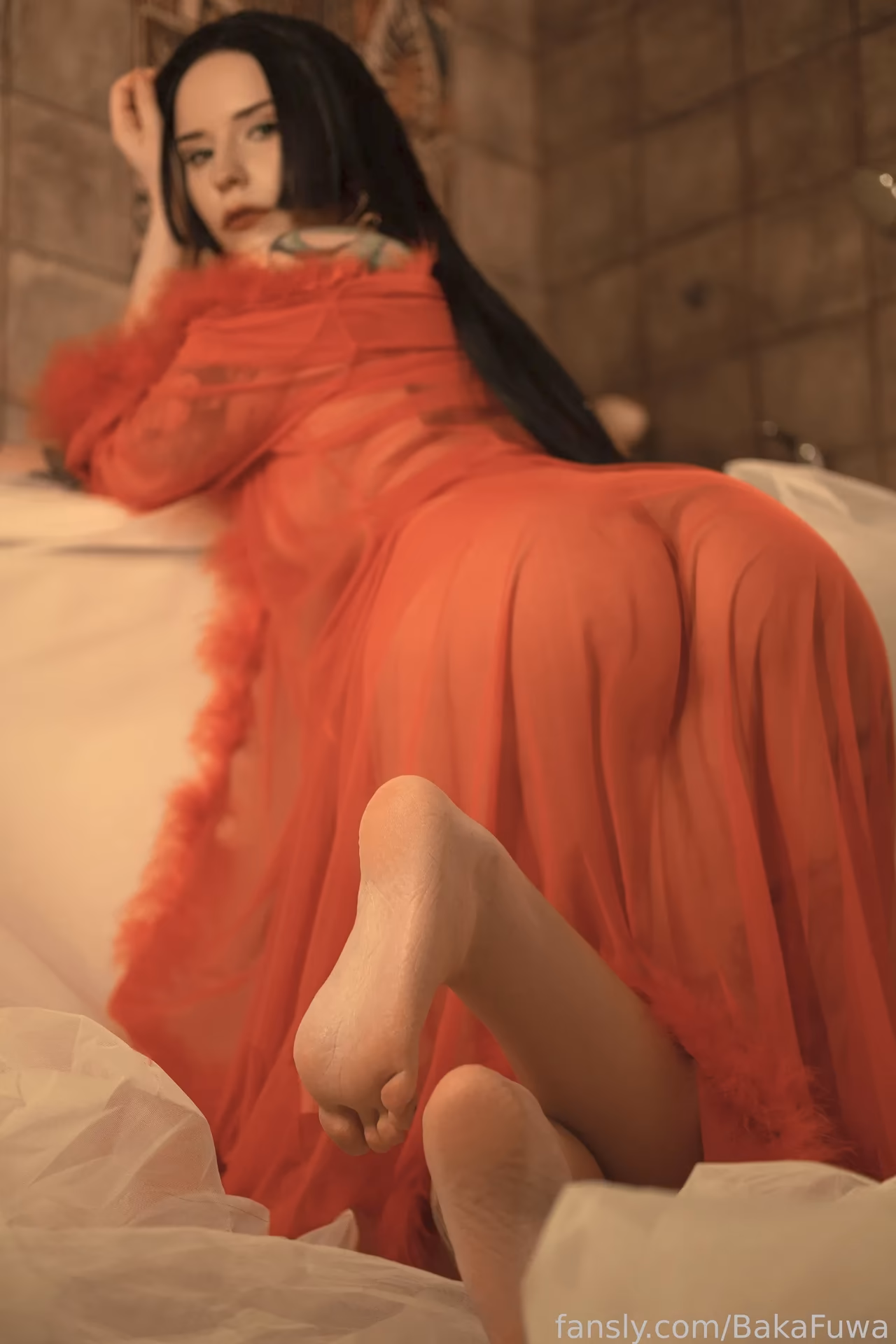 Baka Fuwa as Boa Hancock — cosplay photo 15 of 36