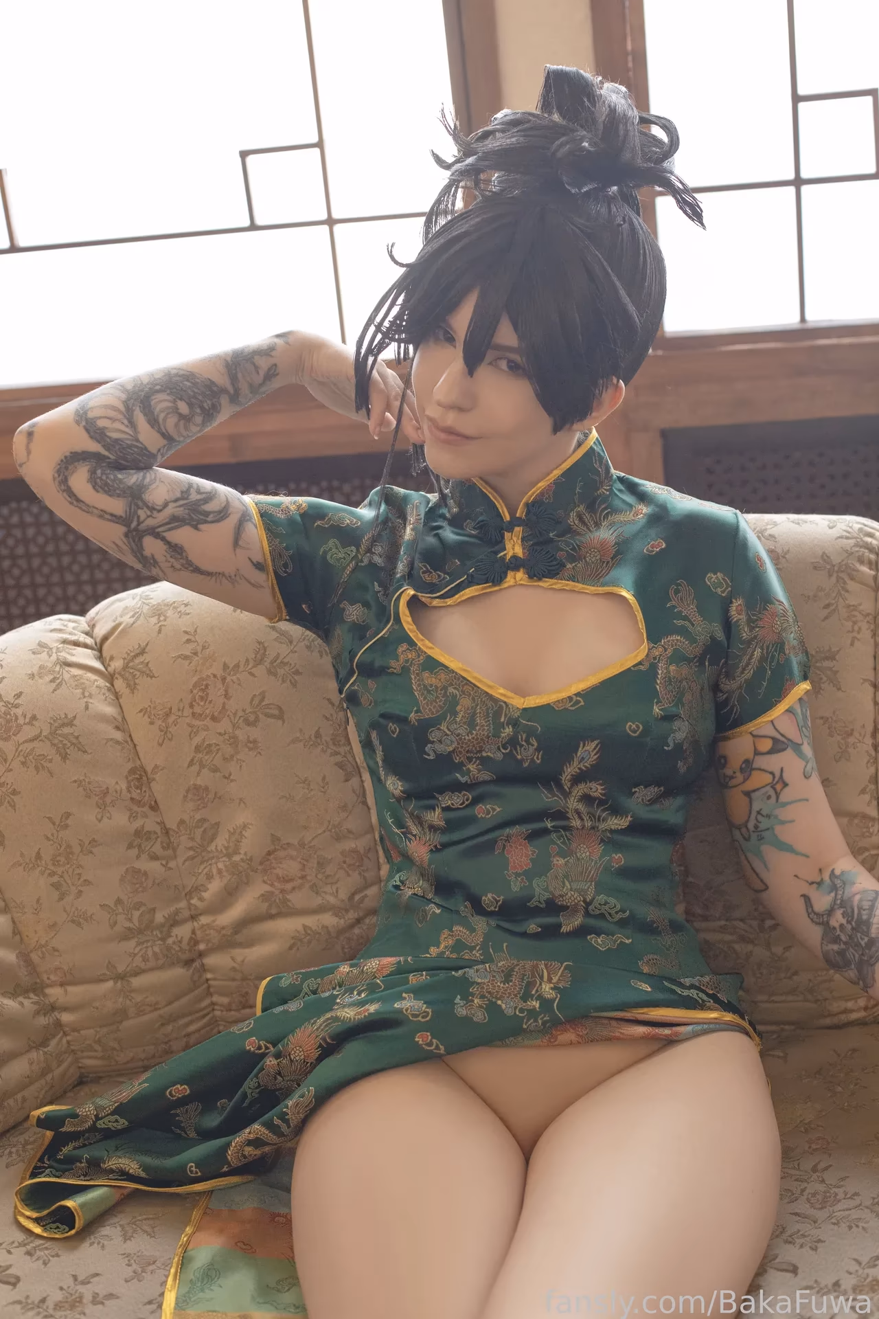 Baka Fuwa as Yuzuriha — cosplay photo 10 of 36
