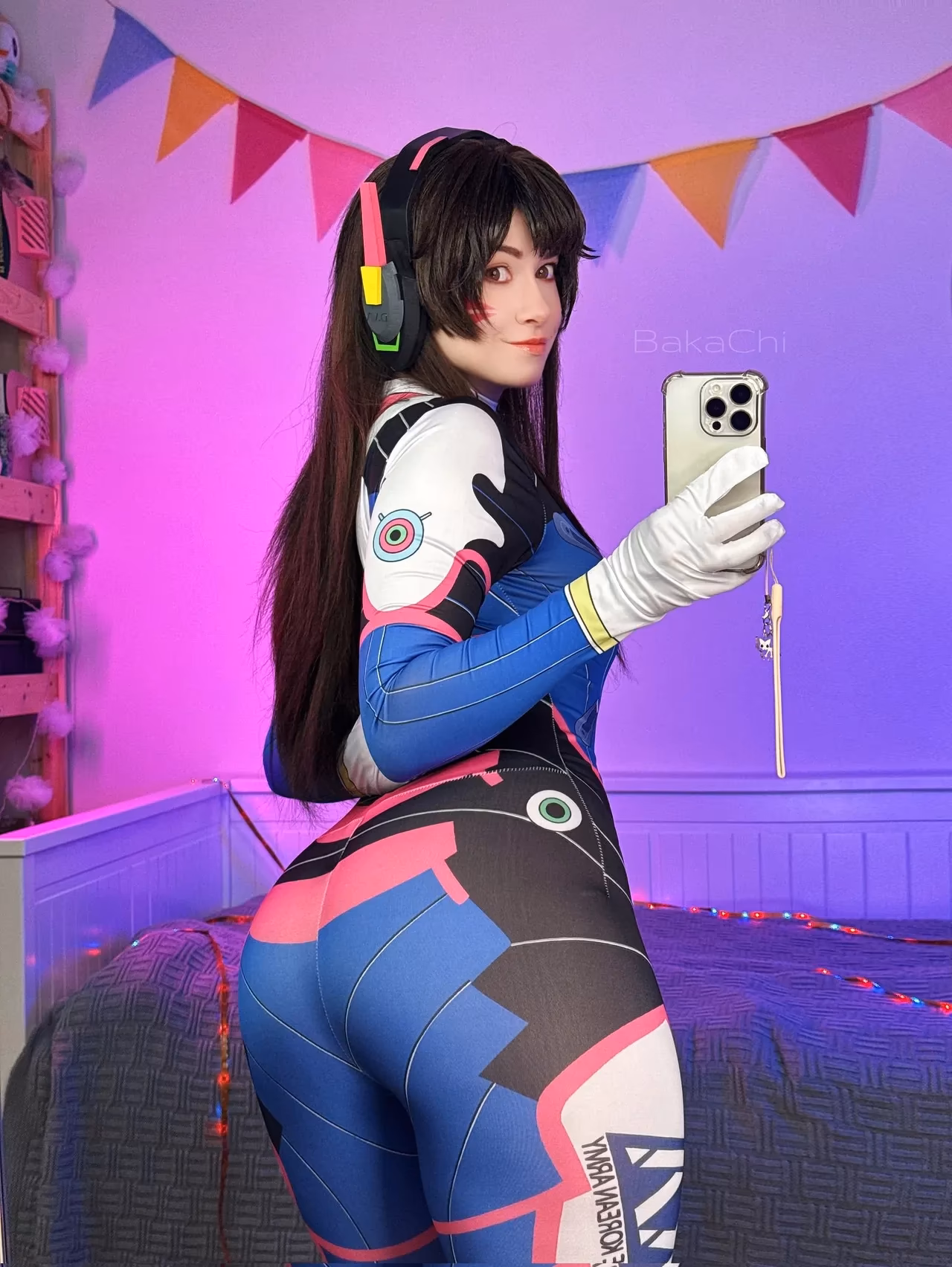BakaChi as D.Va — cosplay photo 10 of 12