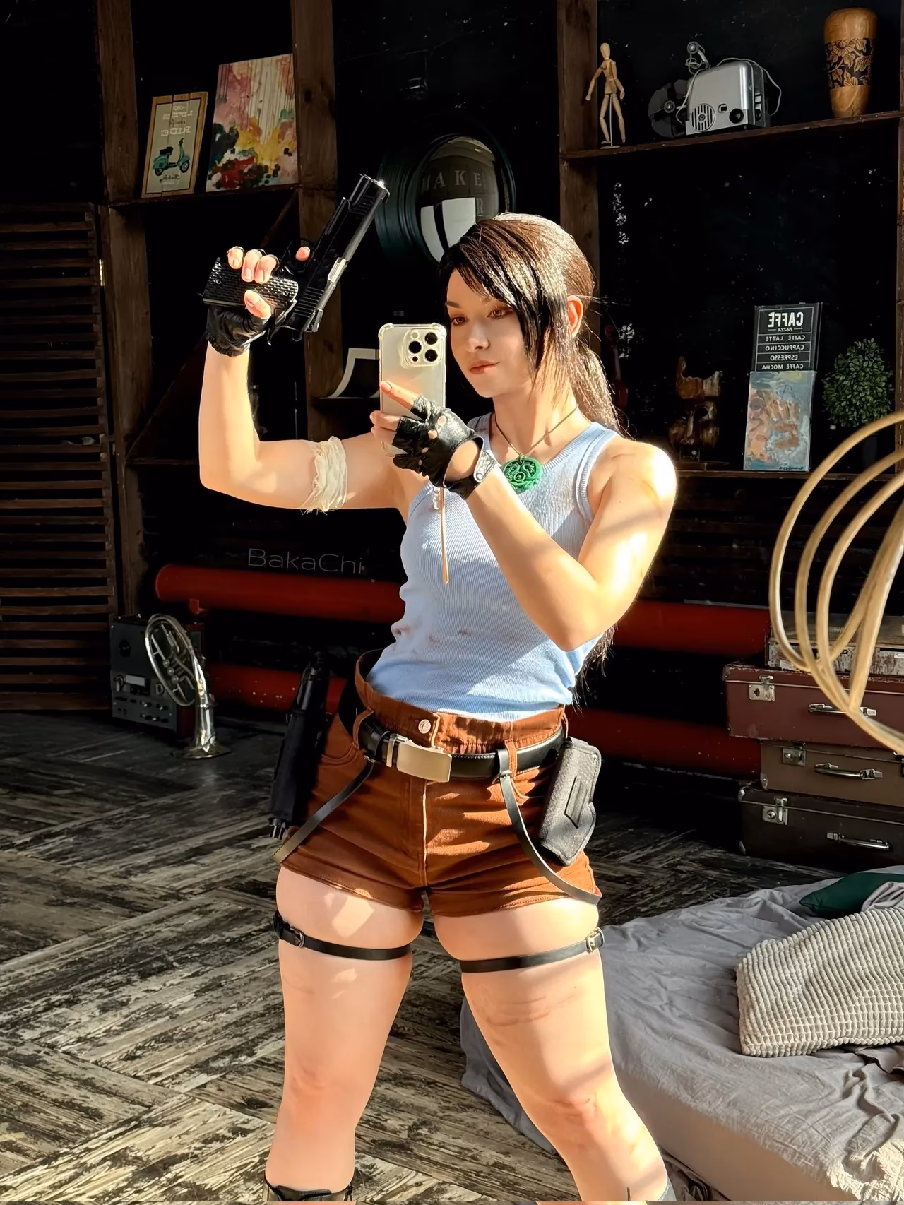 BakaChi as Lara Croft — cosplay photo 7 of 25