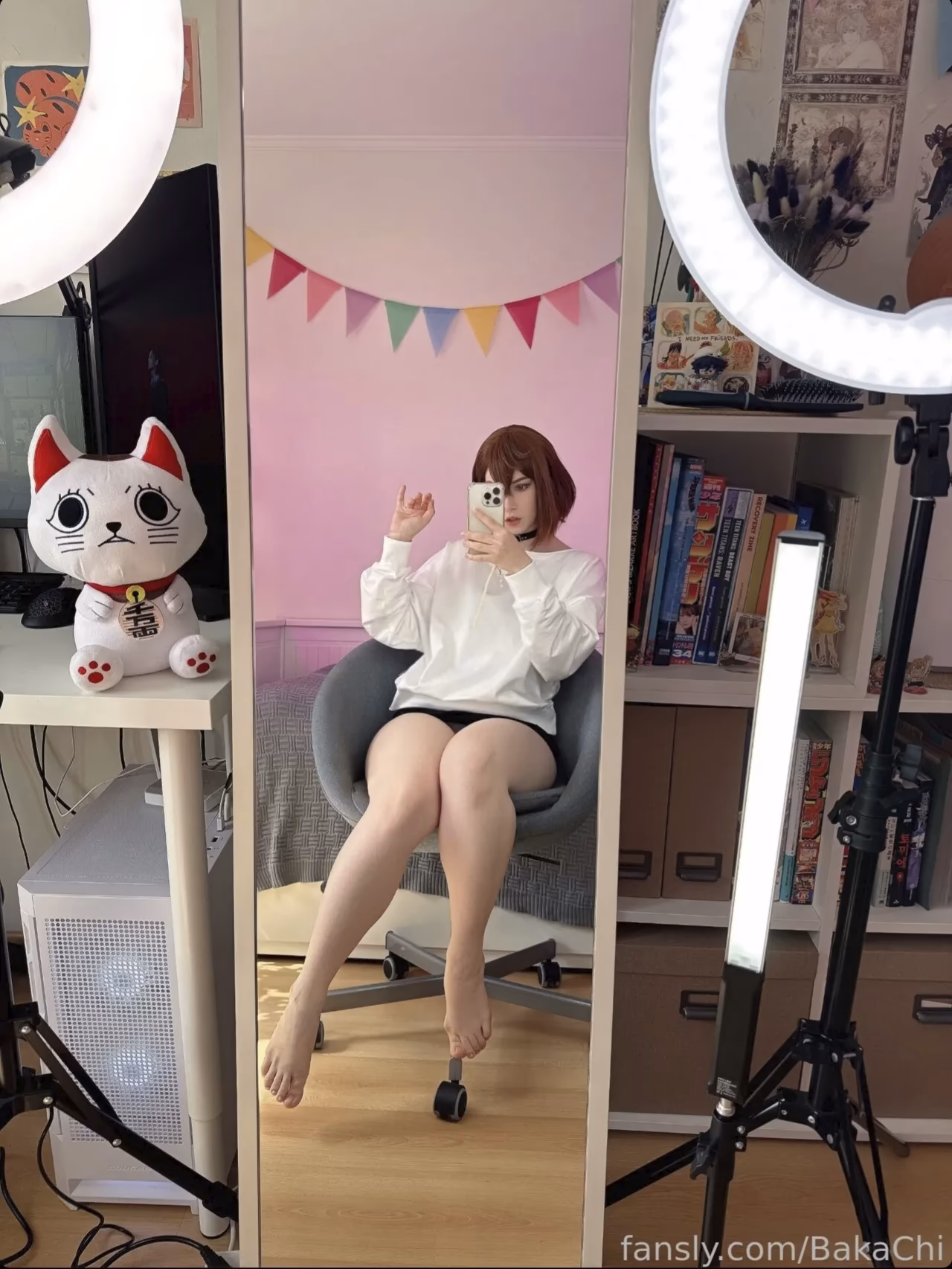 BakaChi as Momo Ayase — cosplay photo 5 of 15