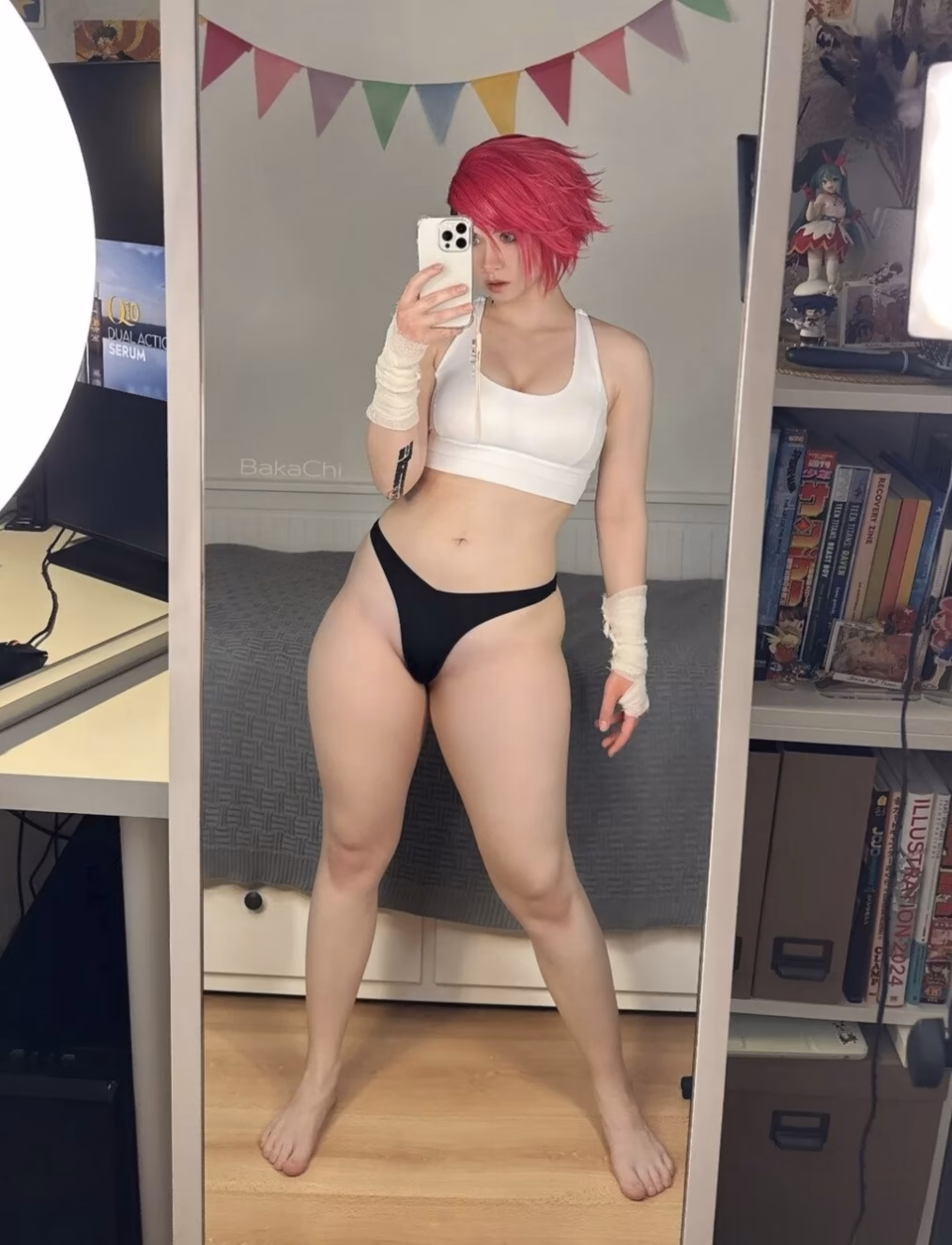 BakaChi as Vi — cosplay photo 11 of 13