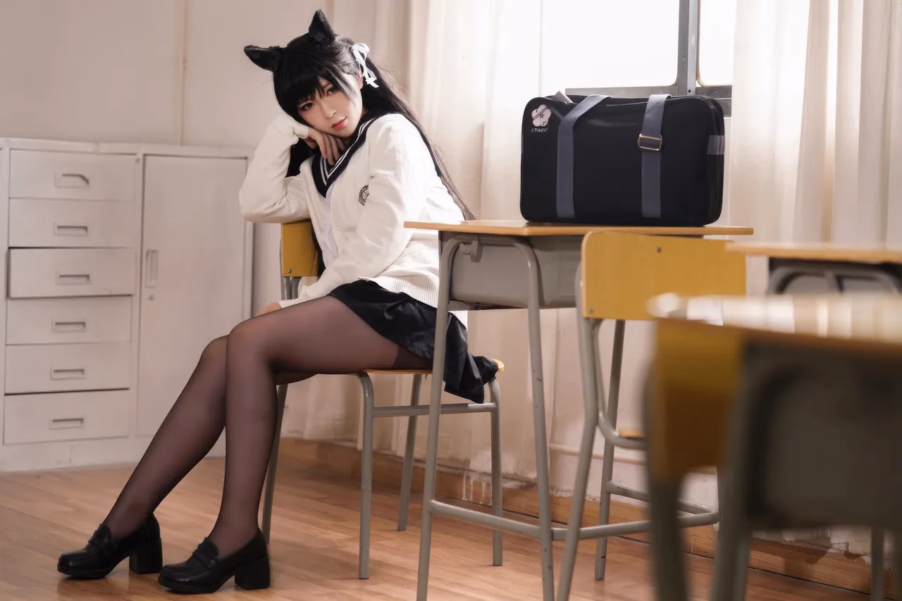 Banbanko as Atago — cosplay photo 11 of 25
