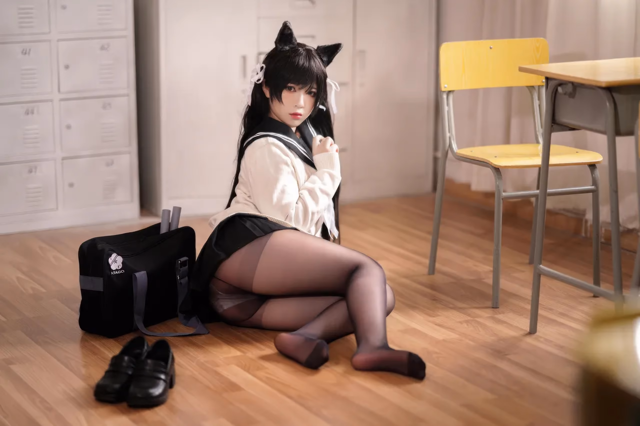 Banbanko as Atago — cosplay photo 13 of 25