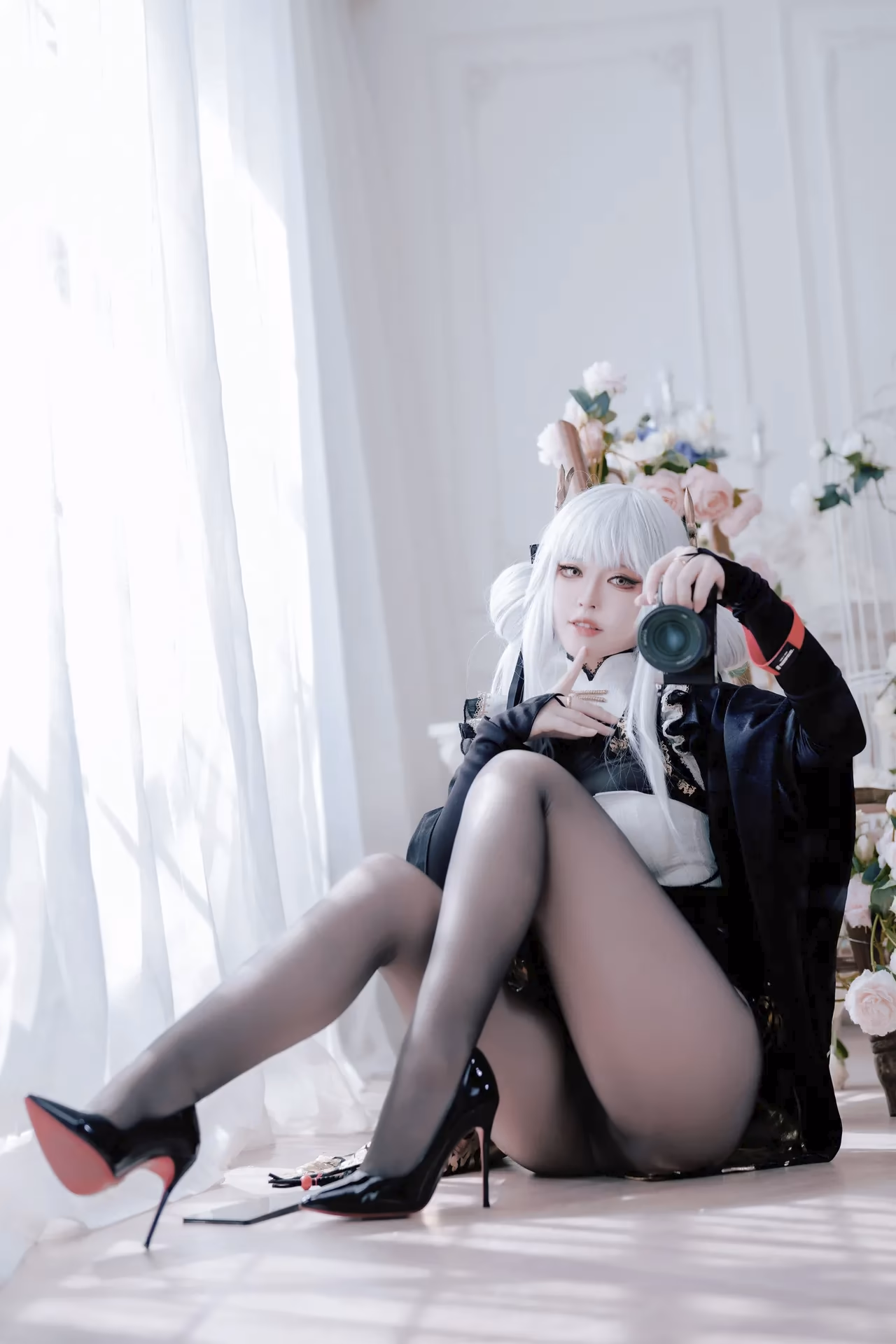 Banbanko as Blanc — cosplay photo 41 of 64