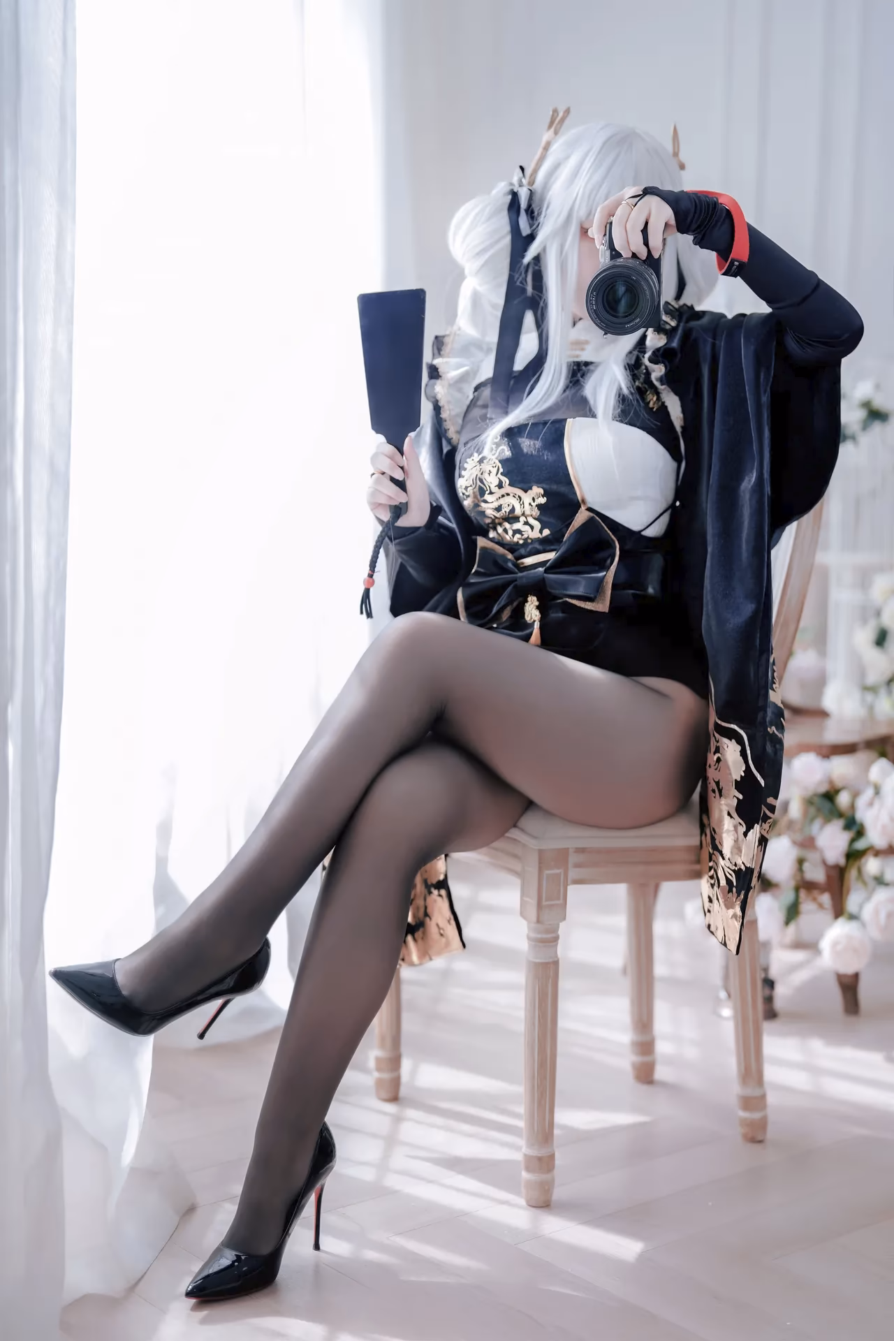 Banbanko as Blanc — cosplay photo 45 of 64