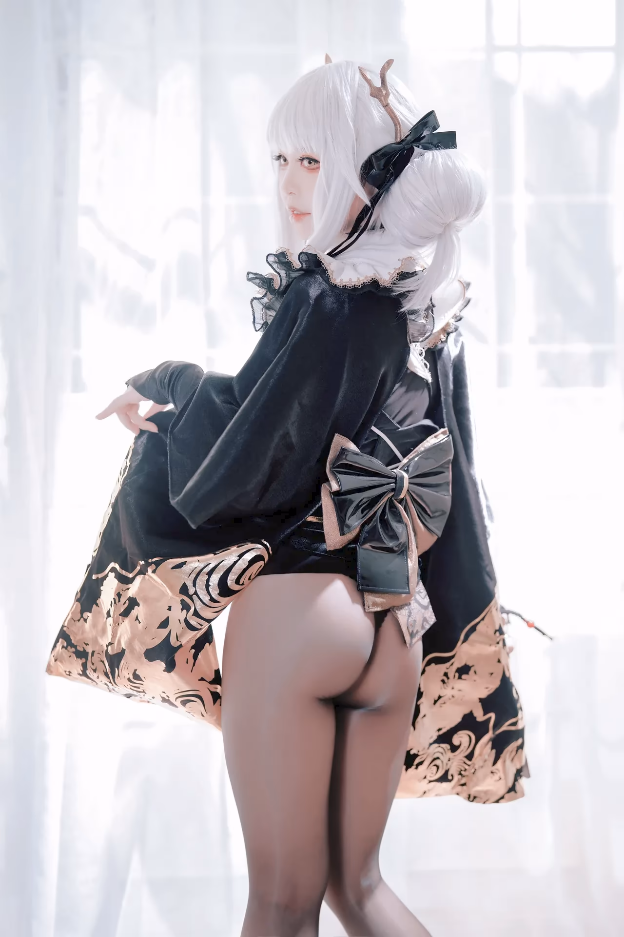 Banbanko as Blanc — cosplay photo 52 of 64