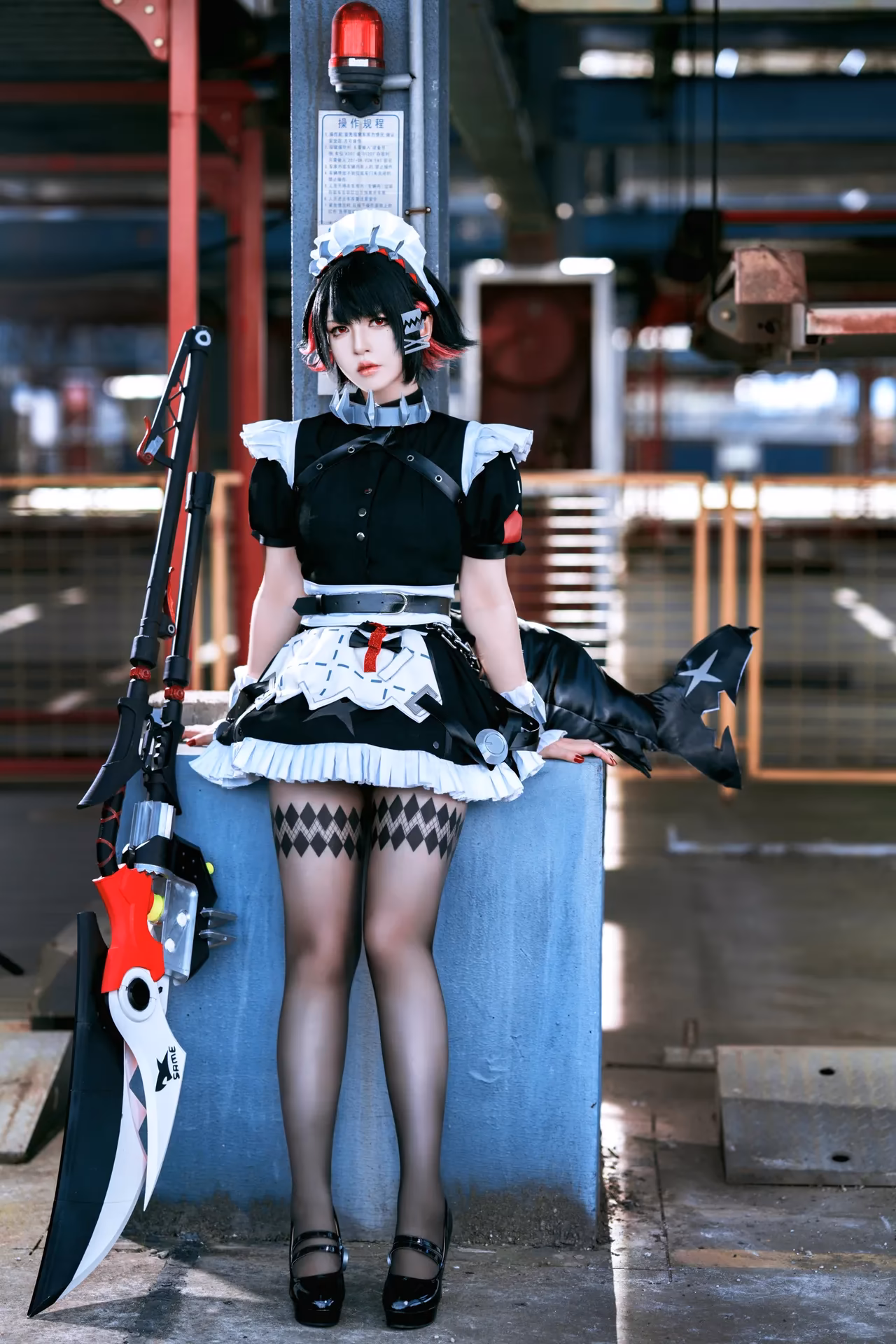 Banbanko as Ellen Joe — cosplay photo 28 of 48