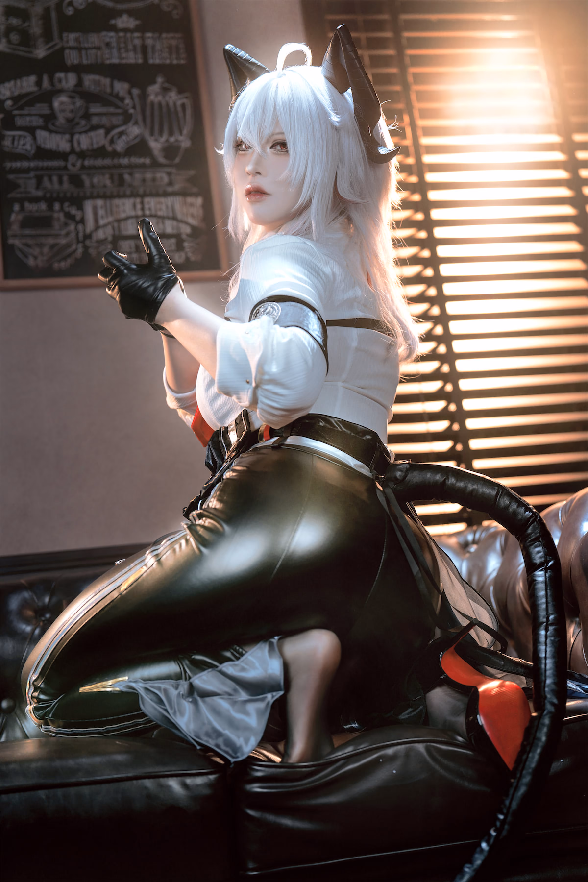 Banbanko as Zani — cosplay photo 17 of 57