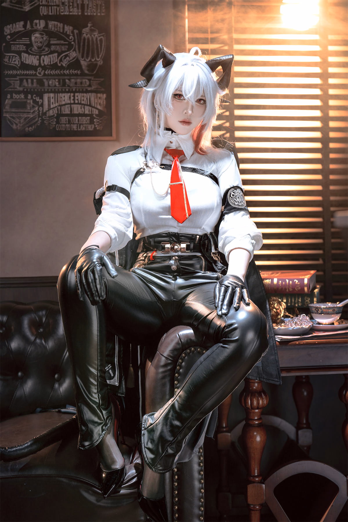 Banbanko as Zani — cosplay photo 19 of 57