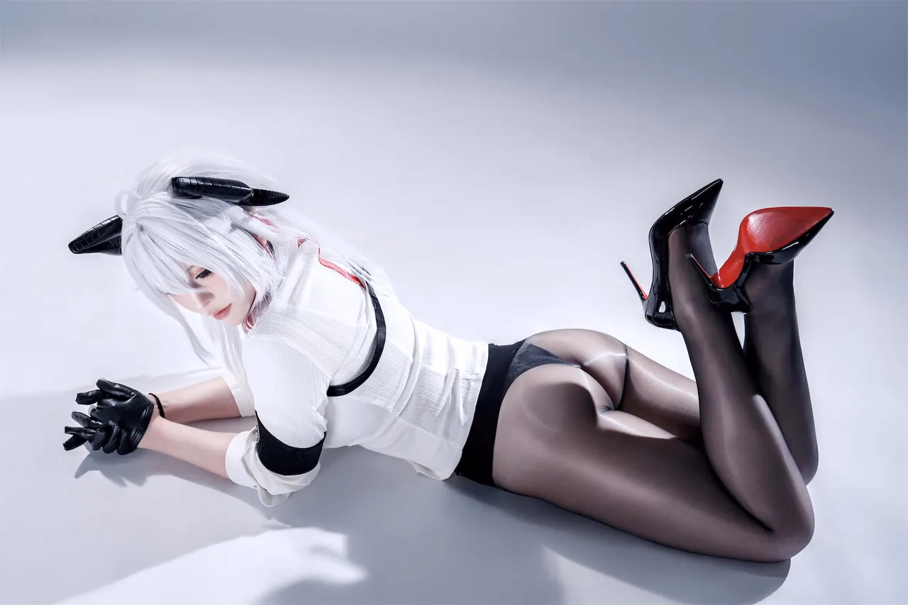 Banbanko as Zani — cosplay photo 29 of 57