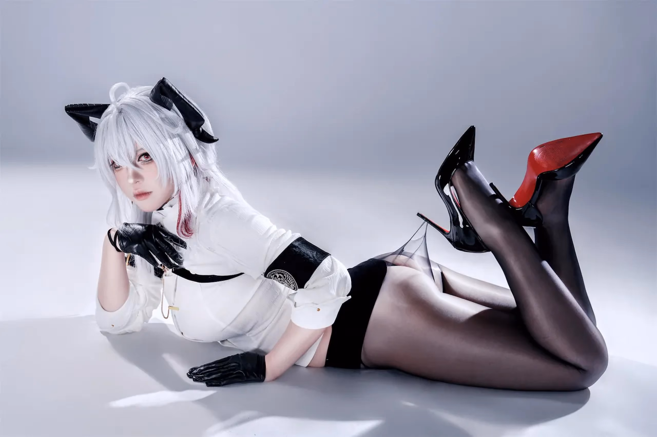 Banbanko as Zani — cosplay photo 3 of 57