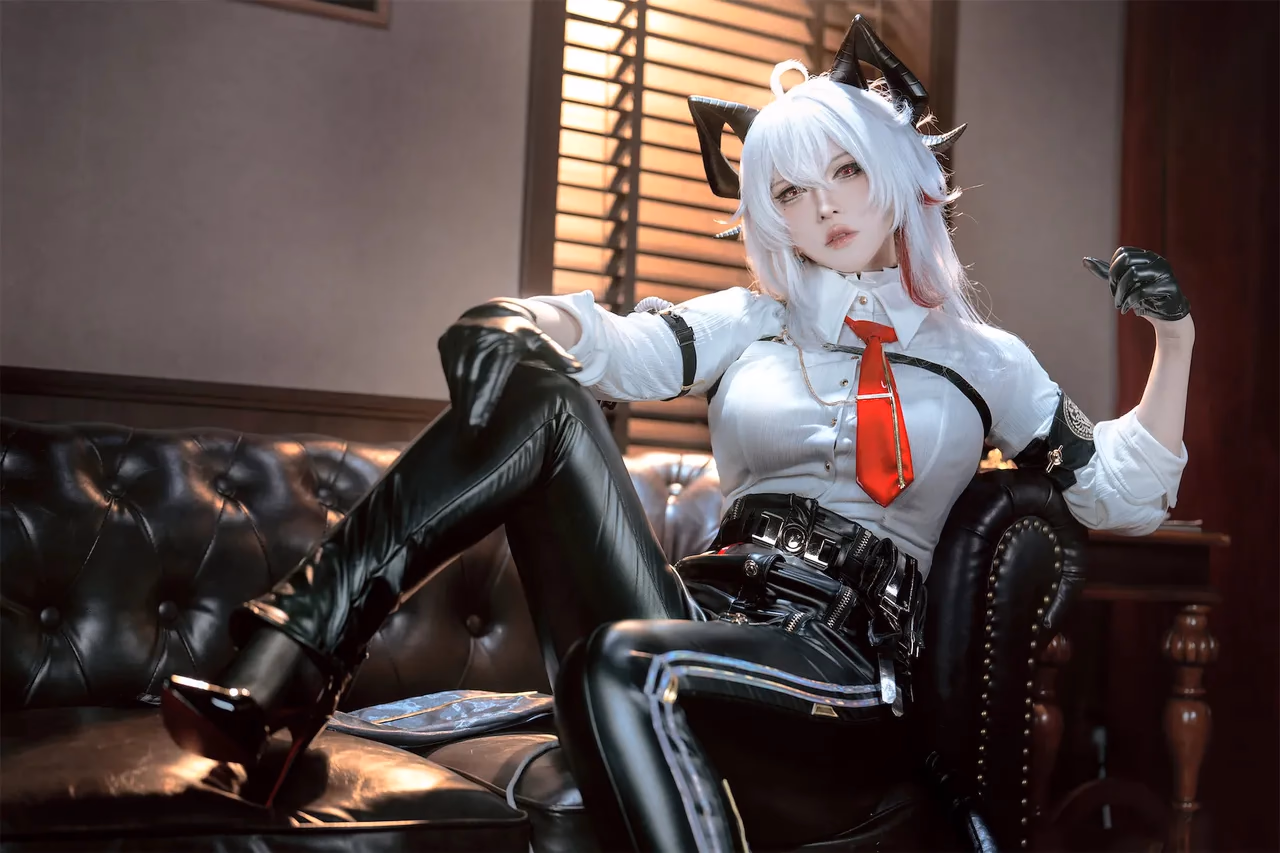 Banbanko as Zani — cosplay photo 7 of 57