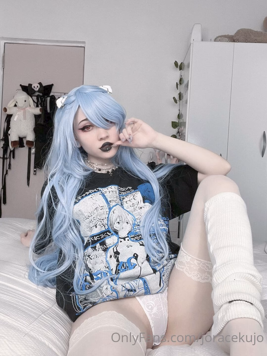 Barbara Horacek as Rei Ayanami — cosplay photo 8 of 18