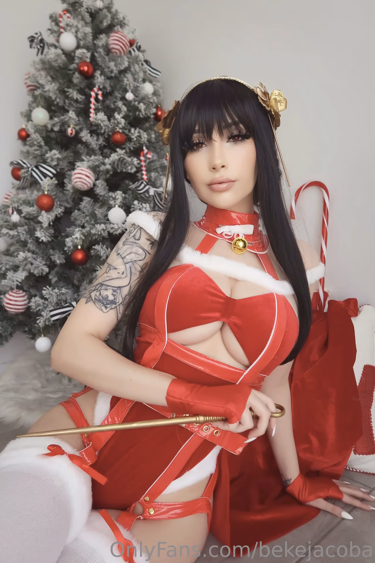 Beke Jacoba as Yor Forger — cosplay photo 12 of 31