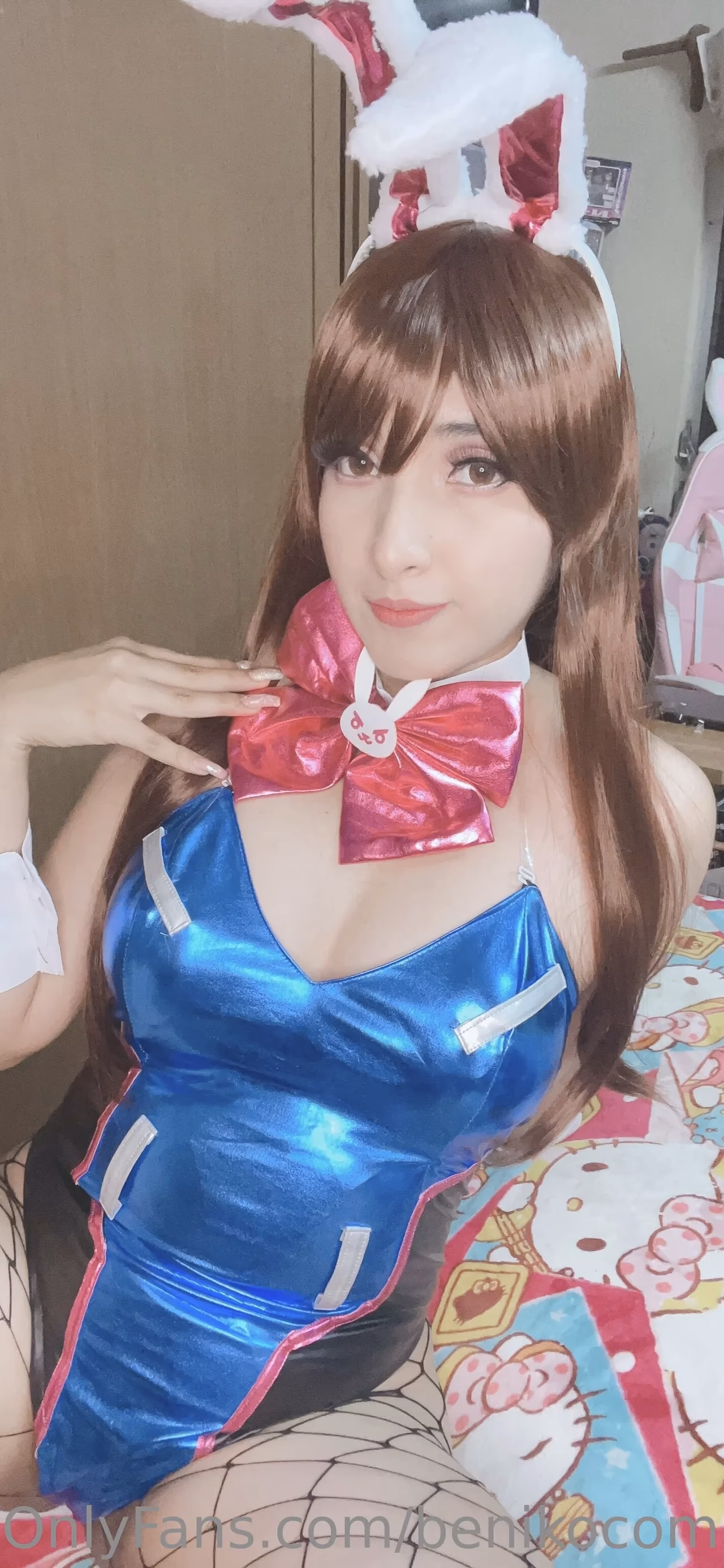 Beniko Compton as D.Va — cosplay photo 8 of 41