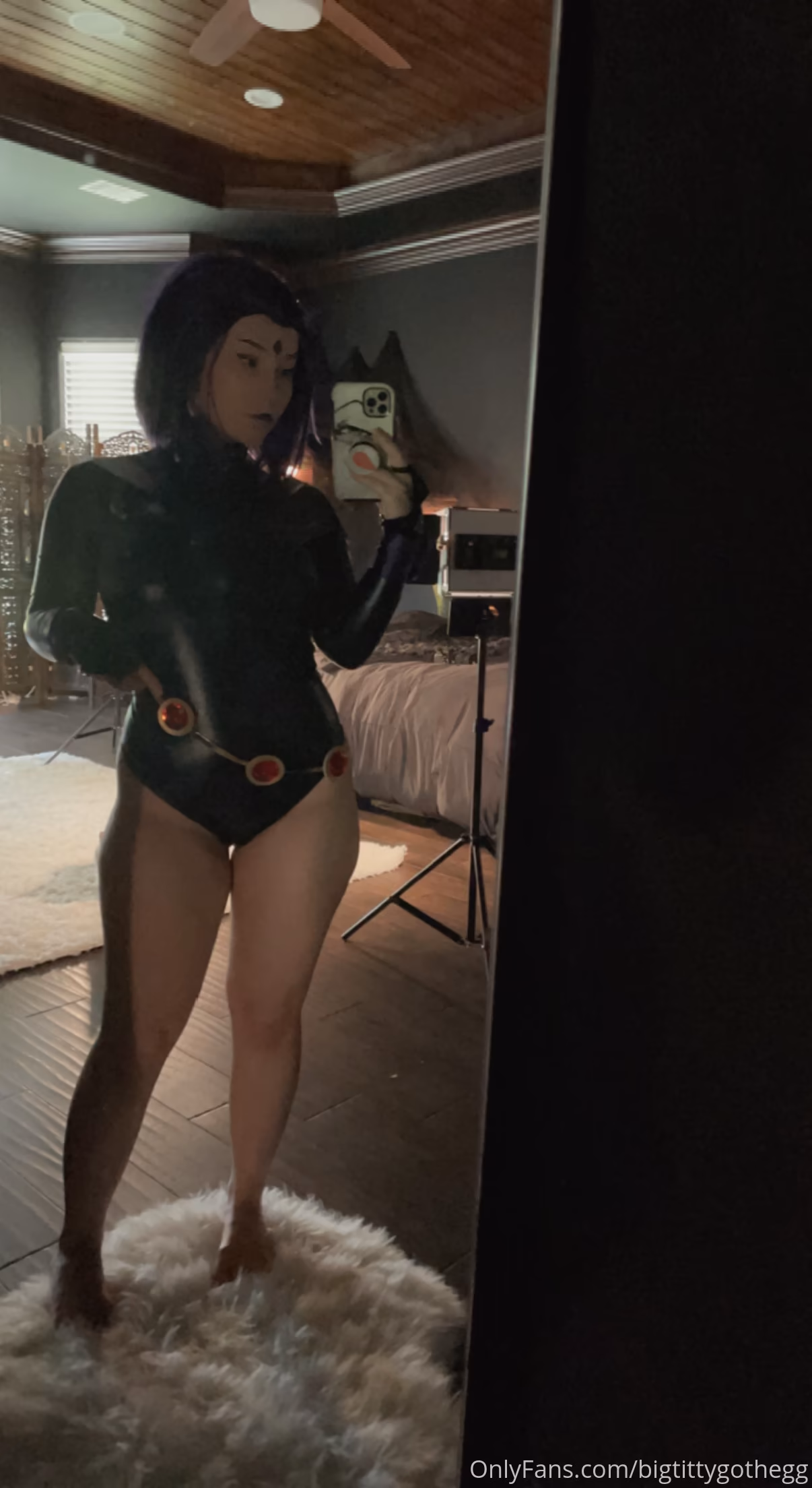 Big Titty Goth Egg as Raven — cosplay photo 28 of 28