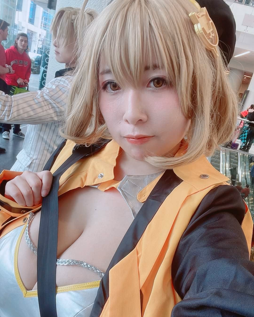BILIBILI Cosplayer as Anis — cosplay photo 10 of 12