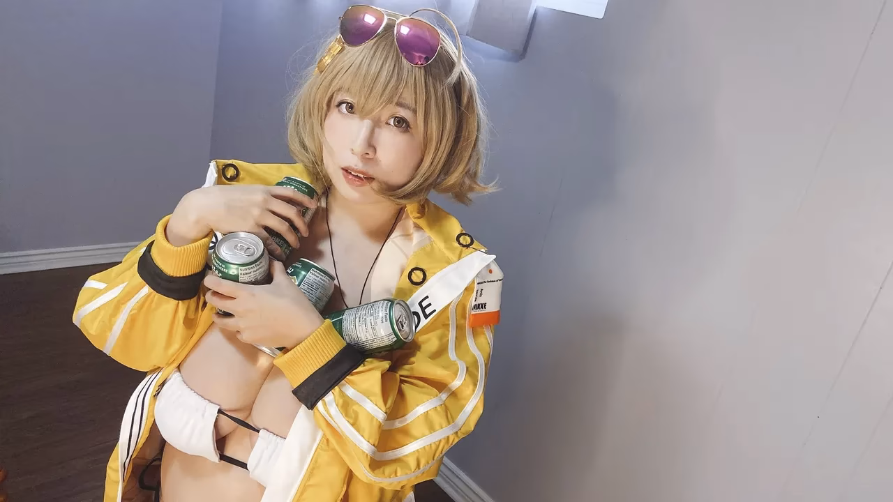 BILIBILI Cosplayer as Anis — cosplay photo 10 of 21