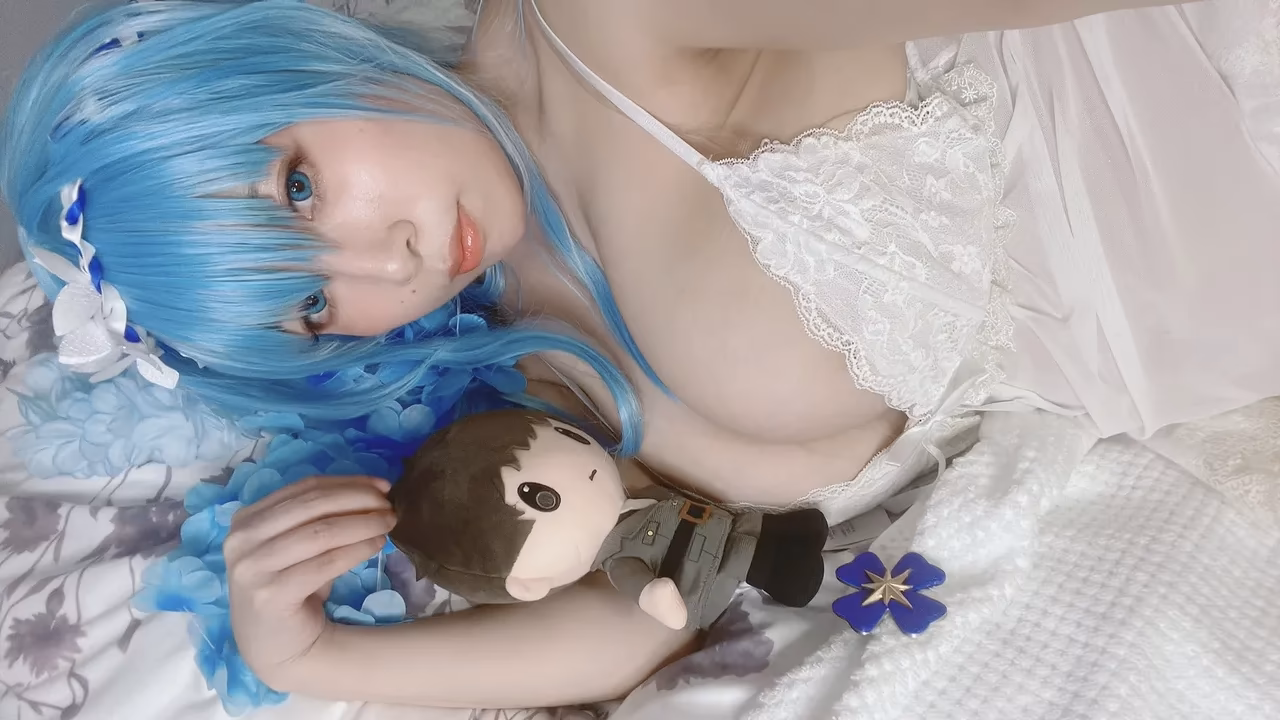 BILIBILI Cosplayer as Helm — cosplay photo 22 of 29