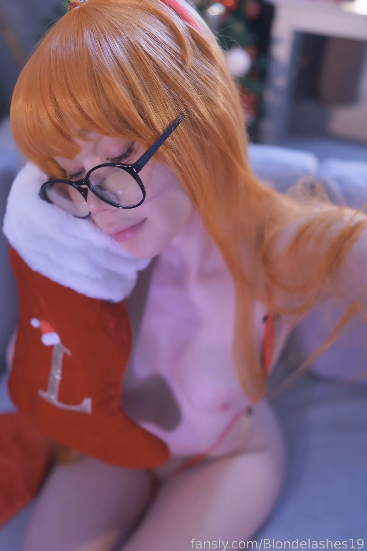 Blondelashes19 as Futaba Sakura — cosplay photo 14 of 23