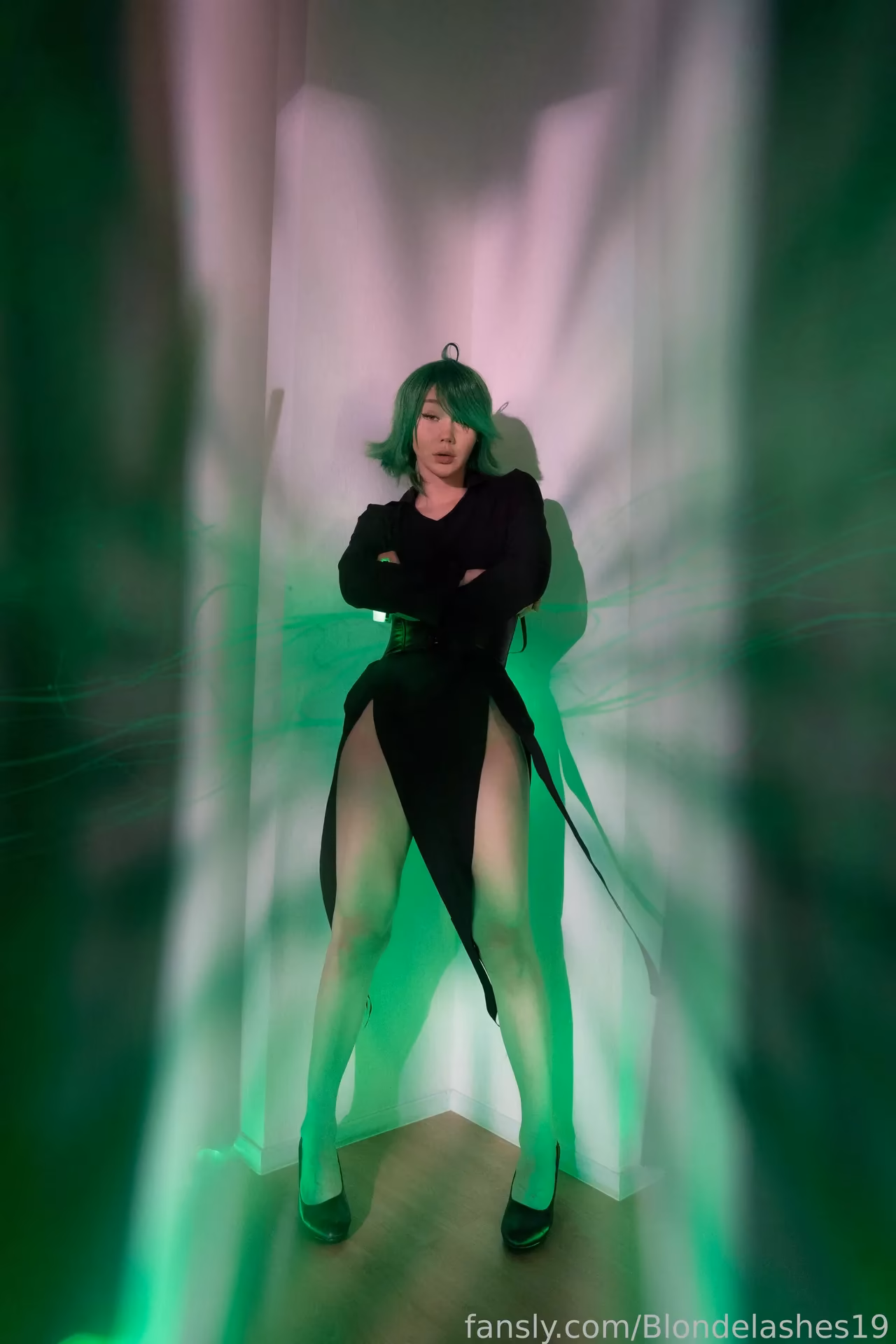 Blondelashes19 as Tatsumaki — cosplay photo 5 of 23