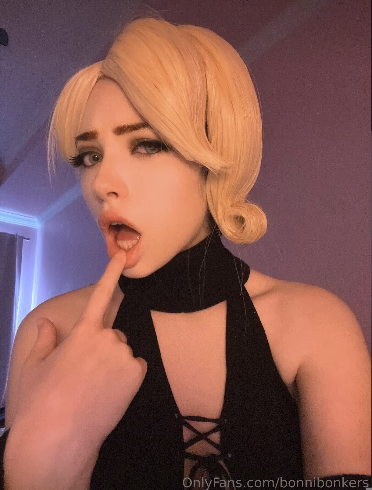Bonbibonkers as Mercy — cosplay photo 4 of 25