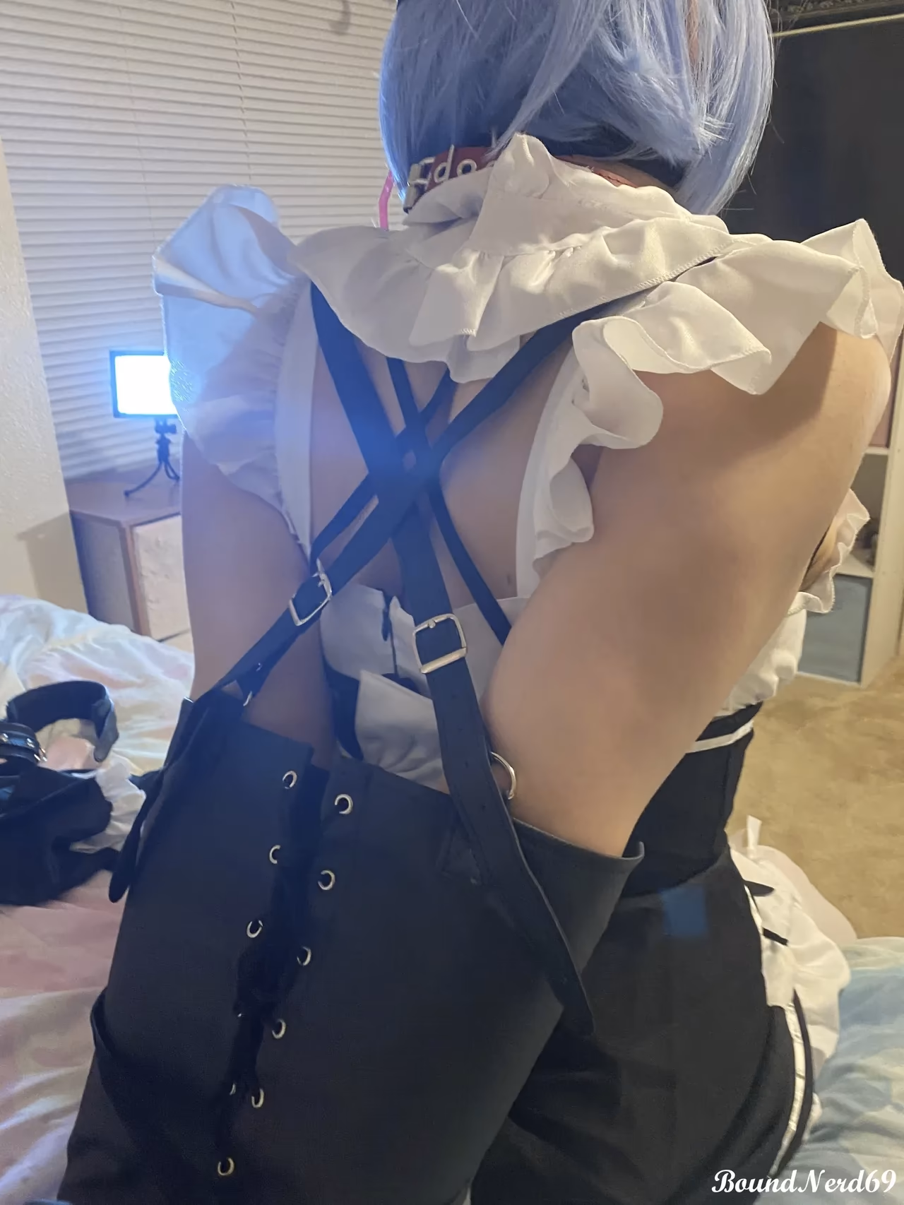 BoundNerd69 as Rem — cosplay photo 37 of 50