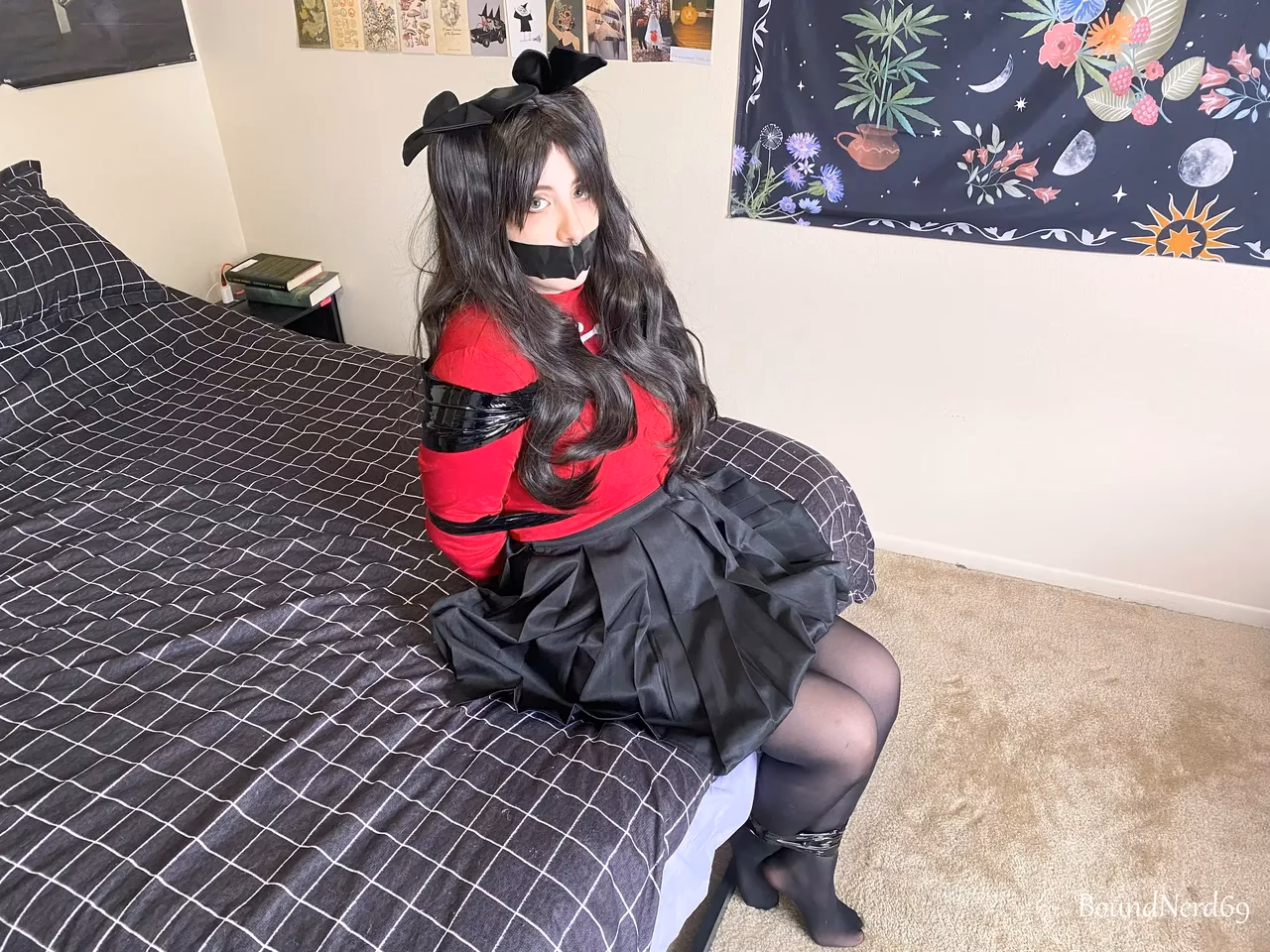 BoundNerd69 as Rin Tohsaka — cosplay photo 34 of 89