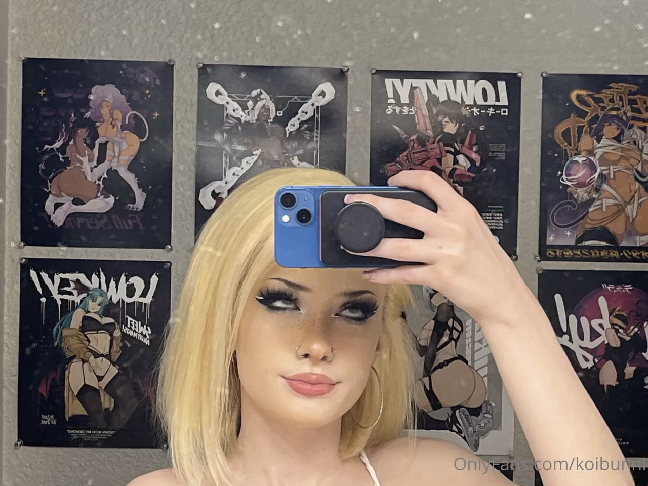 Bunni Lynn as Android 18 — cosplay photo 81 of 106