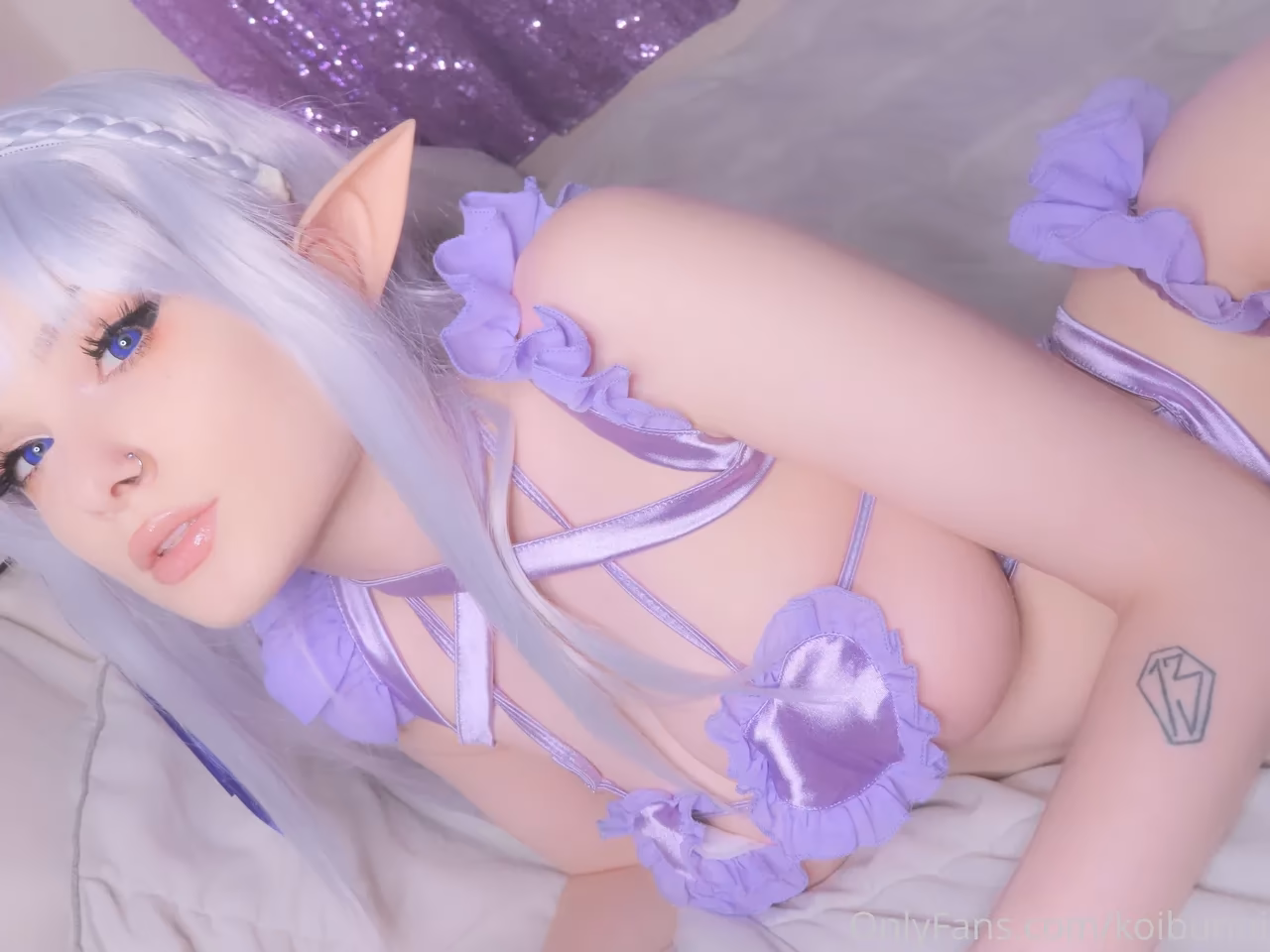 Bunni Lynn as Emilia — cosplay photo 43 of 64