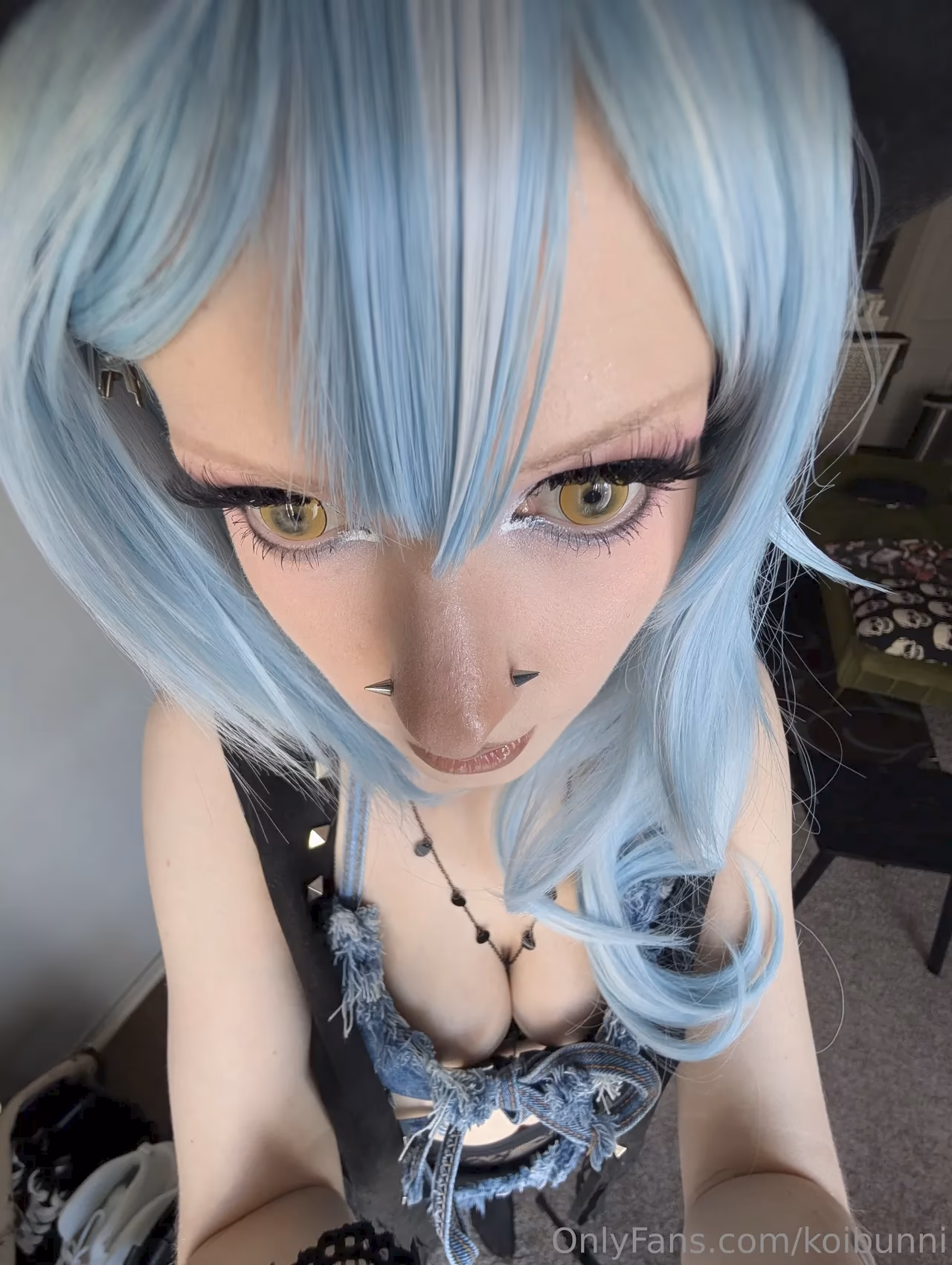 Bunni Lynn as Eula Lawrence — cosplay photo 31 of 156