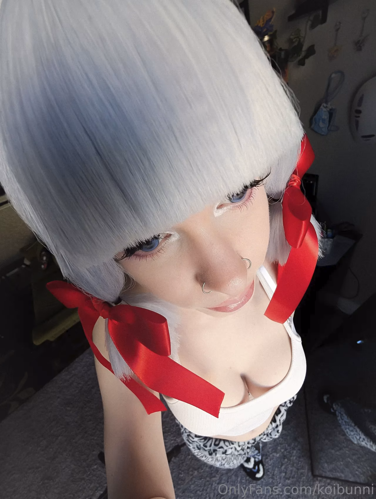 Bunni Lynn as Kamisato Ayaka — cosplay photo 75 of 95