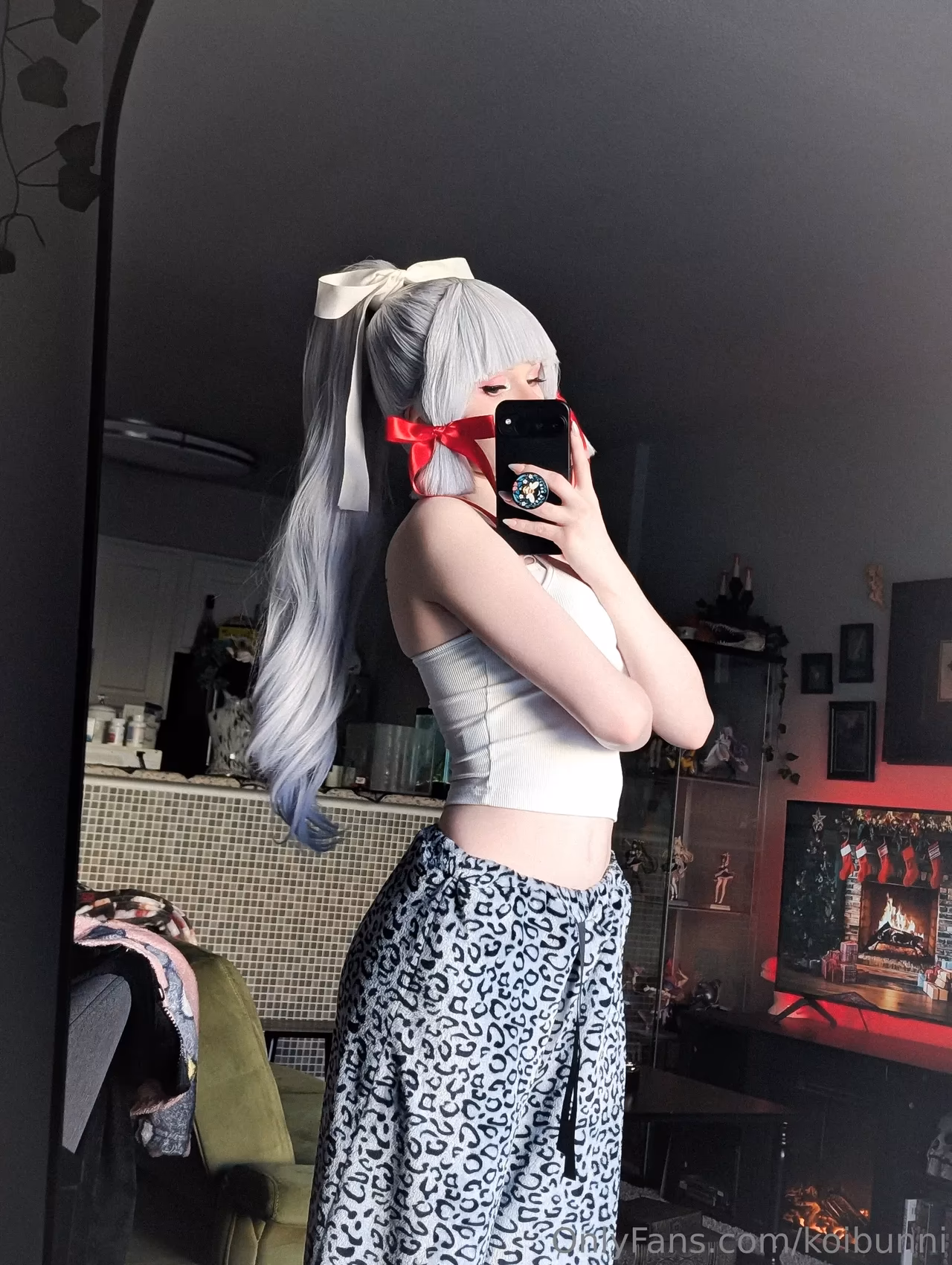 Bunni Lynn as Kamisato Ayaka — cosplay photo 77 of 95