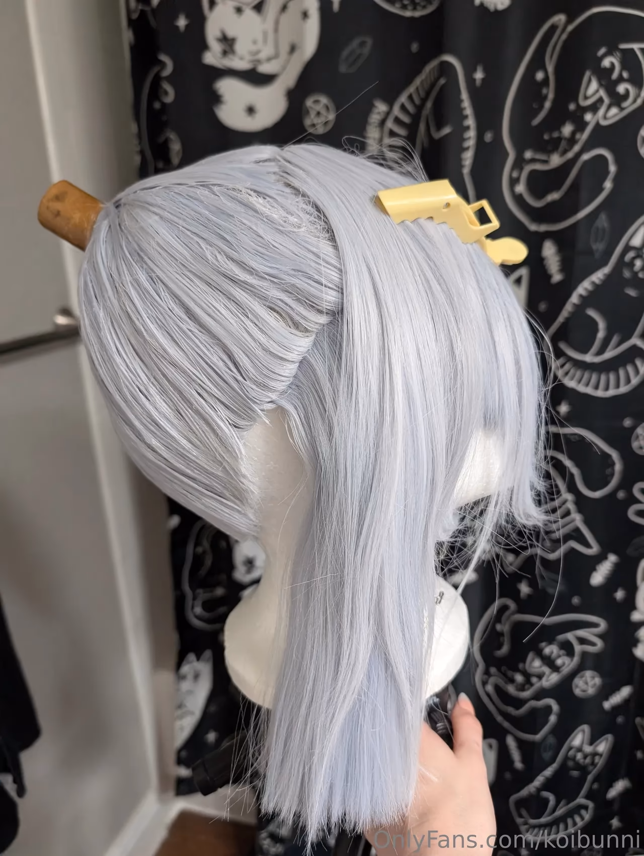 Bunni Lynn as Kamisato Ayaka — cosplay photo 86 of 95