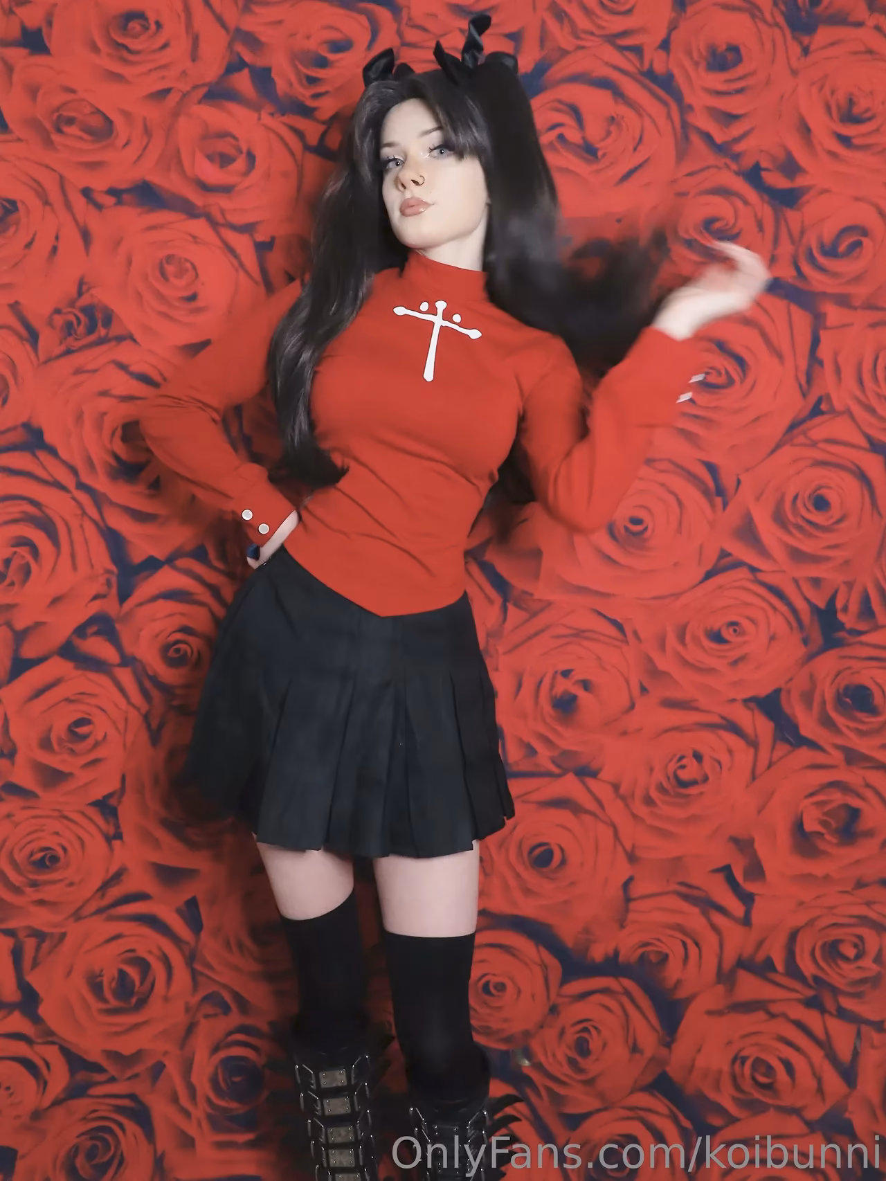 Bunni Lynn as Rin Tohsaka — cosplay photo 80 of 84