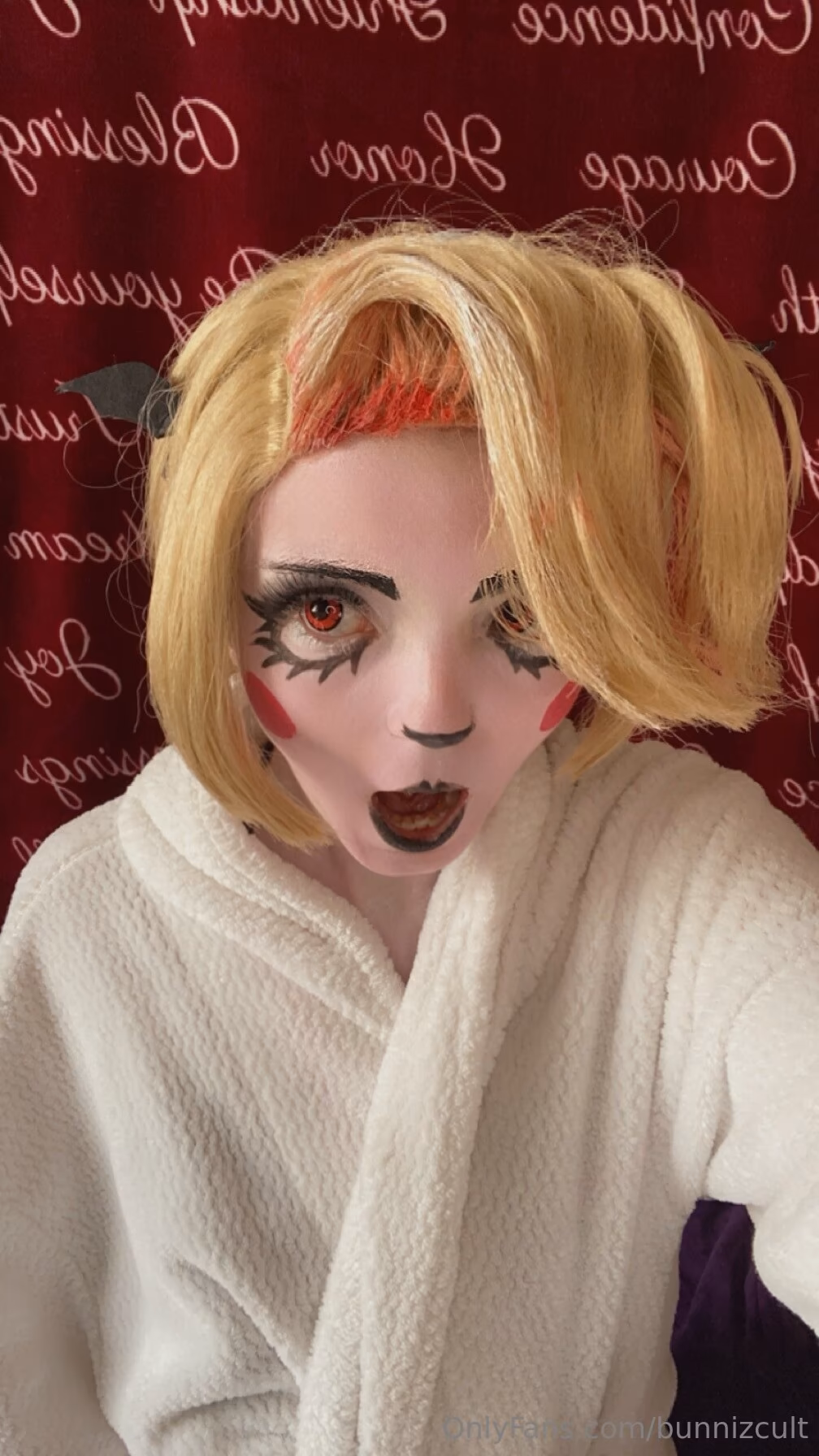 Bunnizcult as Charlie Morningstar — cosplay photo 14 of 14