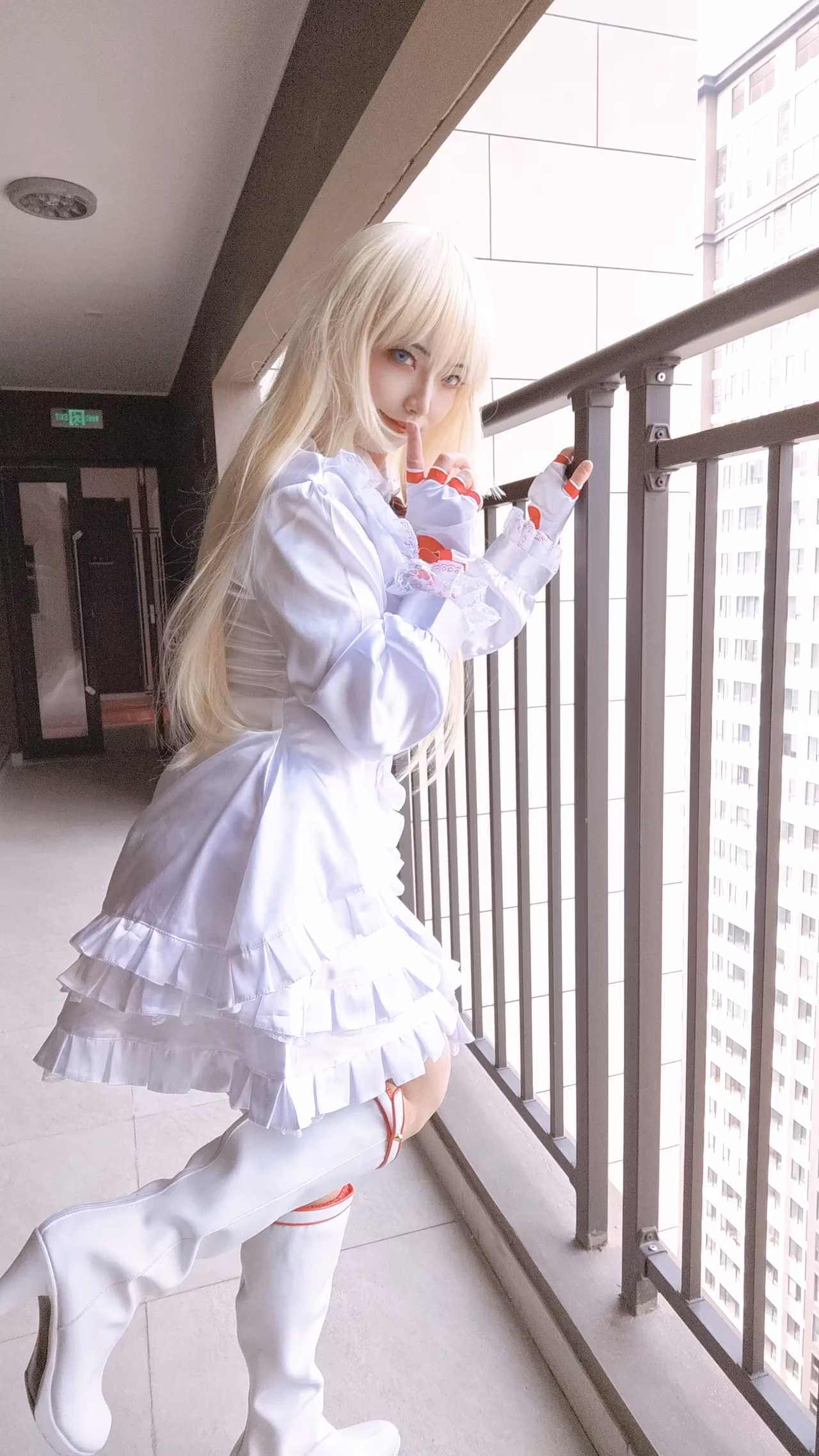 Calir_CC as Lili (Emilie De Rochefort) — cosplay photo 13 of 98