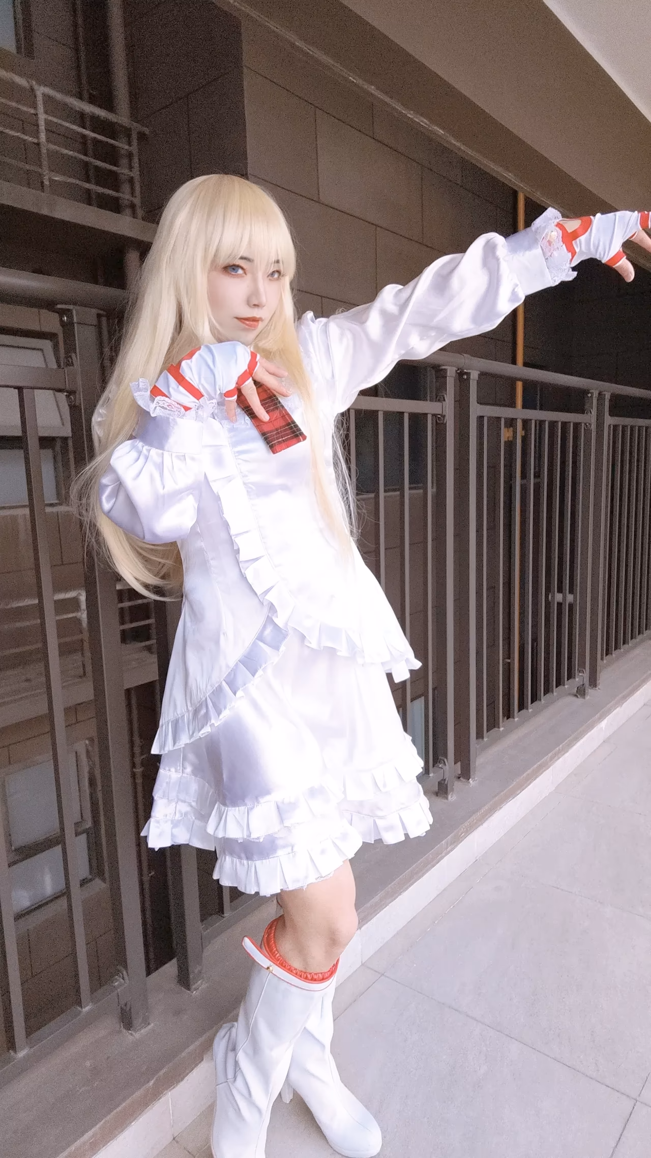 Calir_CC as Lili (Emilie De Rochefort) — cosplay photo 17 of 98