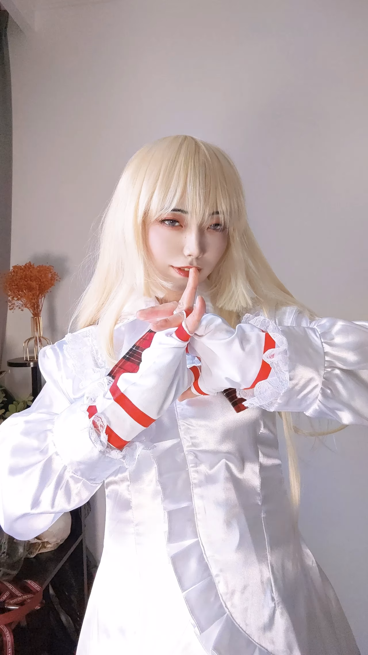 Calir_CC as Lili (Emilie De Rochefort) — cosplay photo 5 of 98
