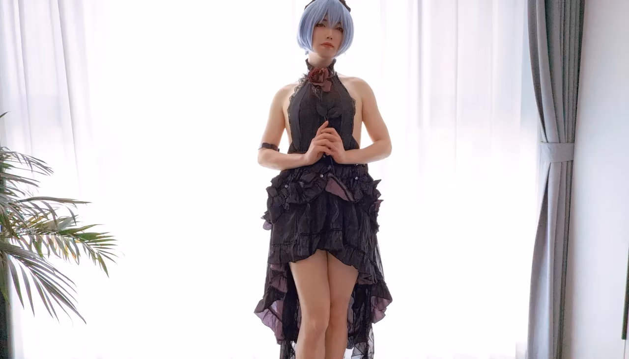 Calir_CC as Rei Ayanami — cosplay photo 3 of 55