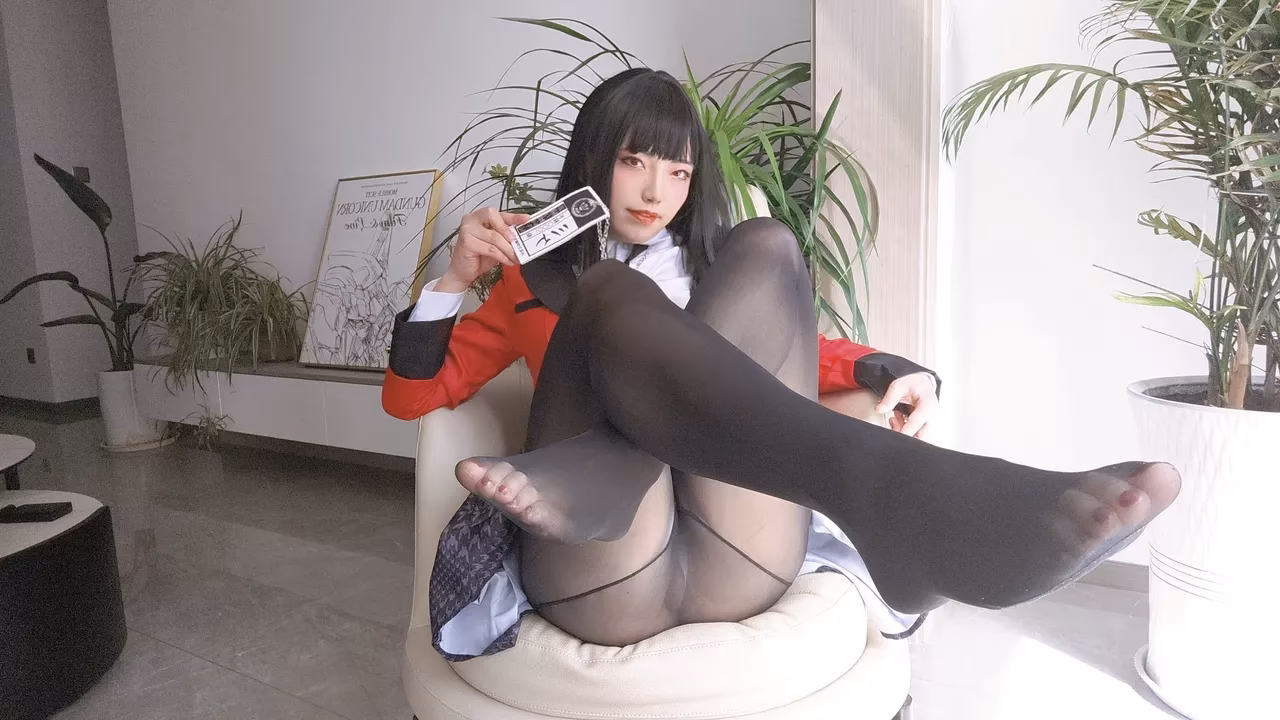 Calir_CC as Yumeko Jabami — cosplay photo 18 of 87