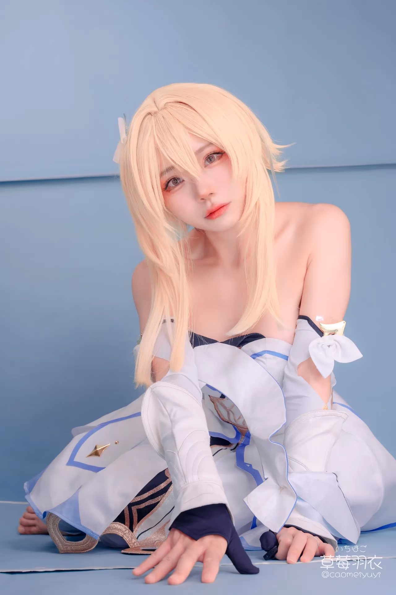 Caomeiyuyi as Lumine — cosplay photo 4 of 59
