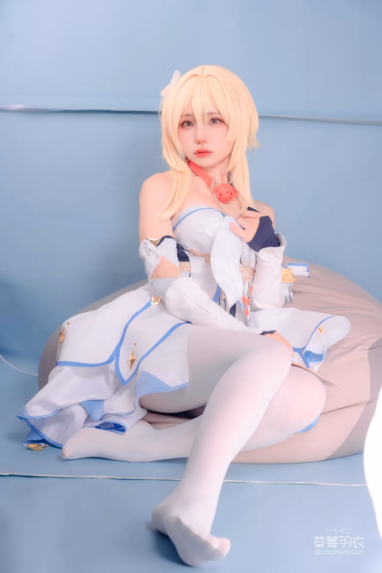 Caomeiyuyi as Lumine — cosplay photo 51 of 59