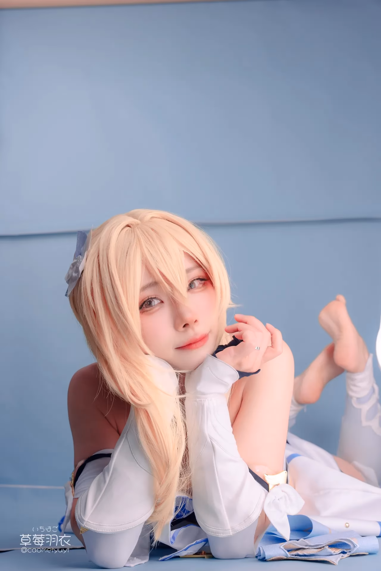 Caomeiyuyi as Lumine — cosplay photo 6 of 59